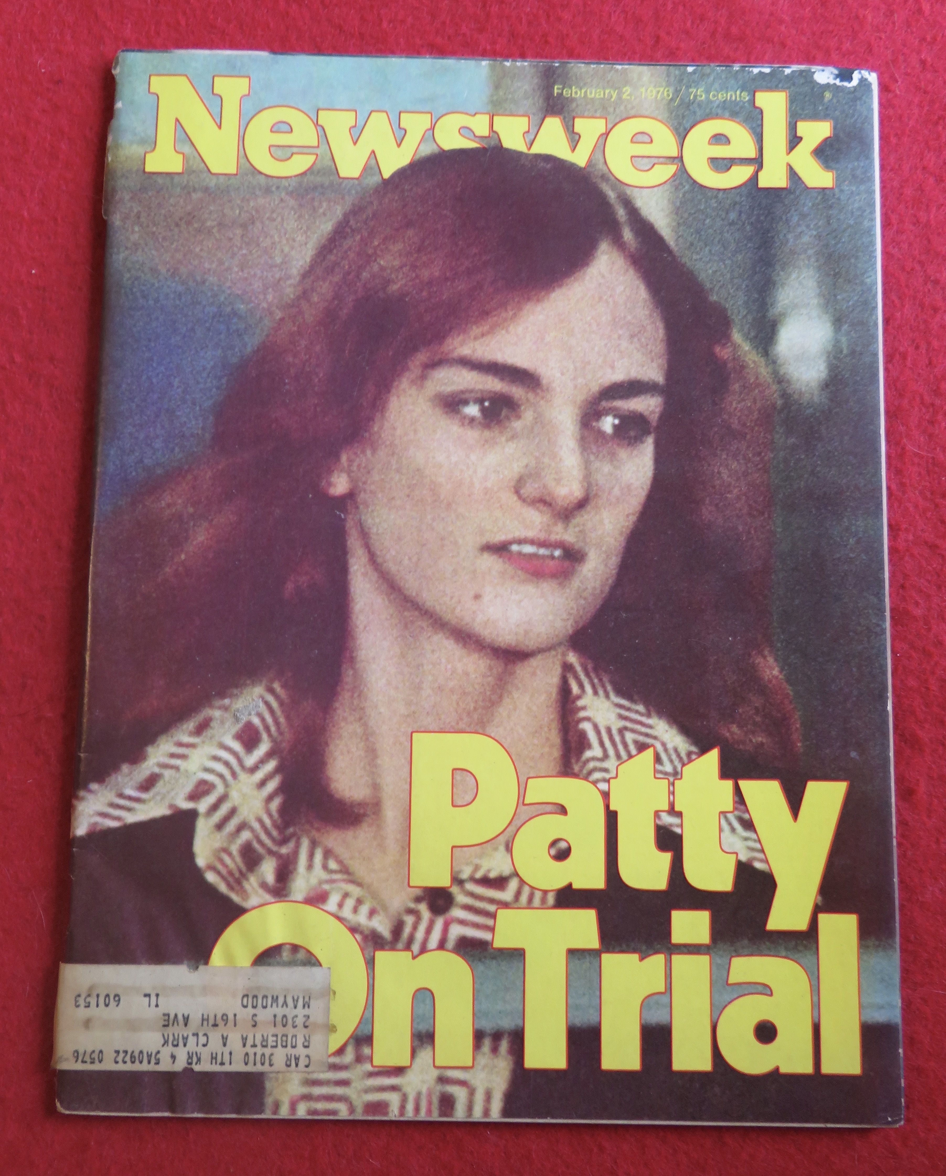 Newsweek Magazine February 2, 1976 Patty On Trial