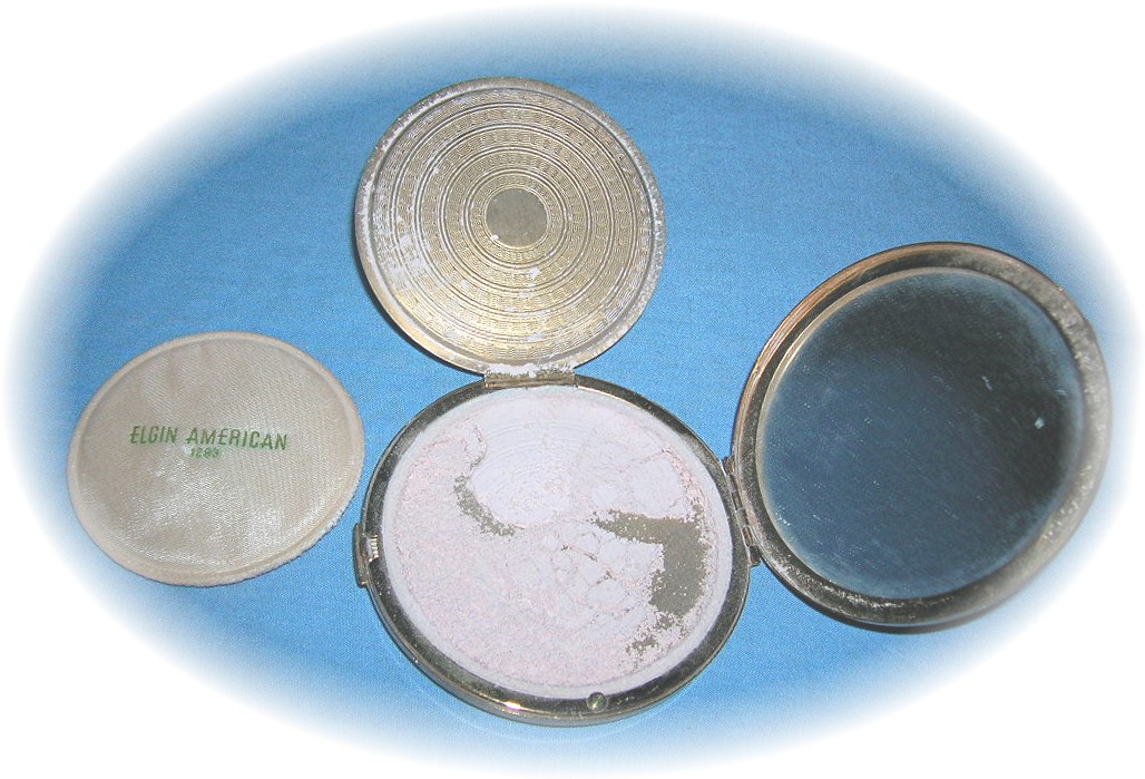 COMPACT Goldtone ELGIN American powder