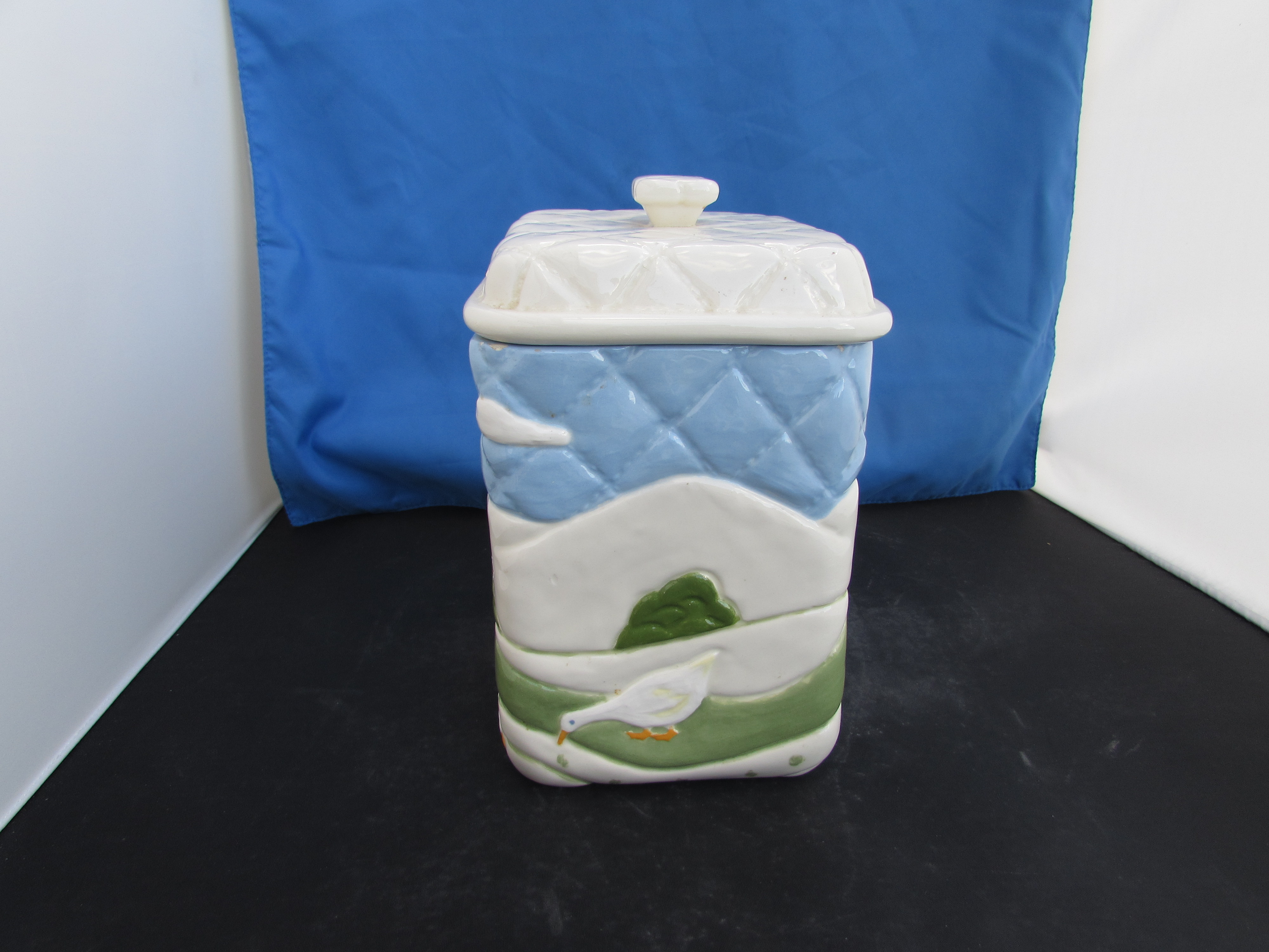 Barn Duck Ceramic Cookie jar marked love you Mom Rare
