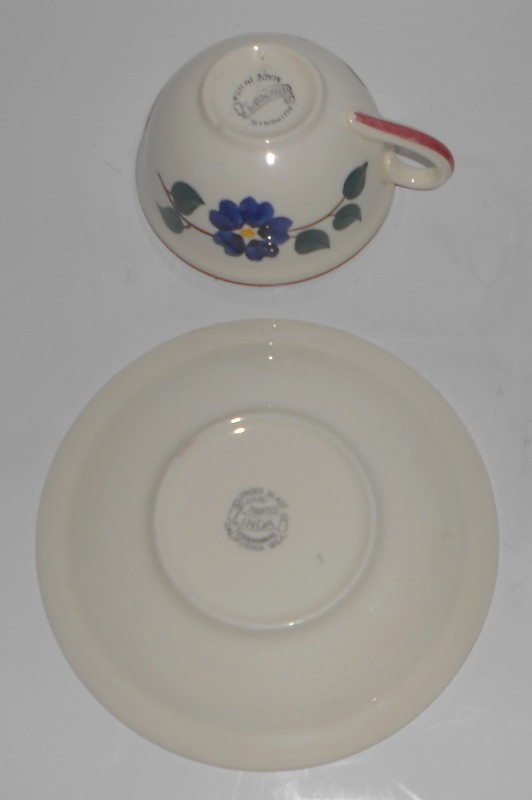 Vernon Kilns Pottery Gale Turnbull Hand Decorated 836 Linda Cup & Saucer