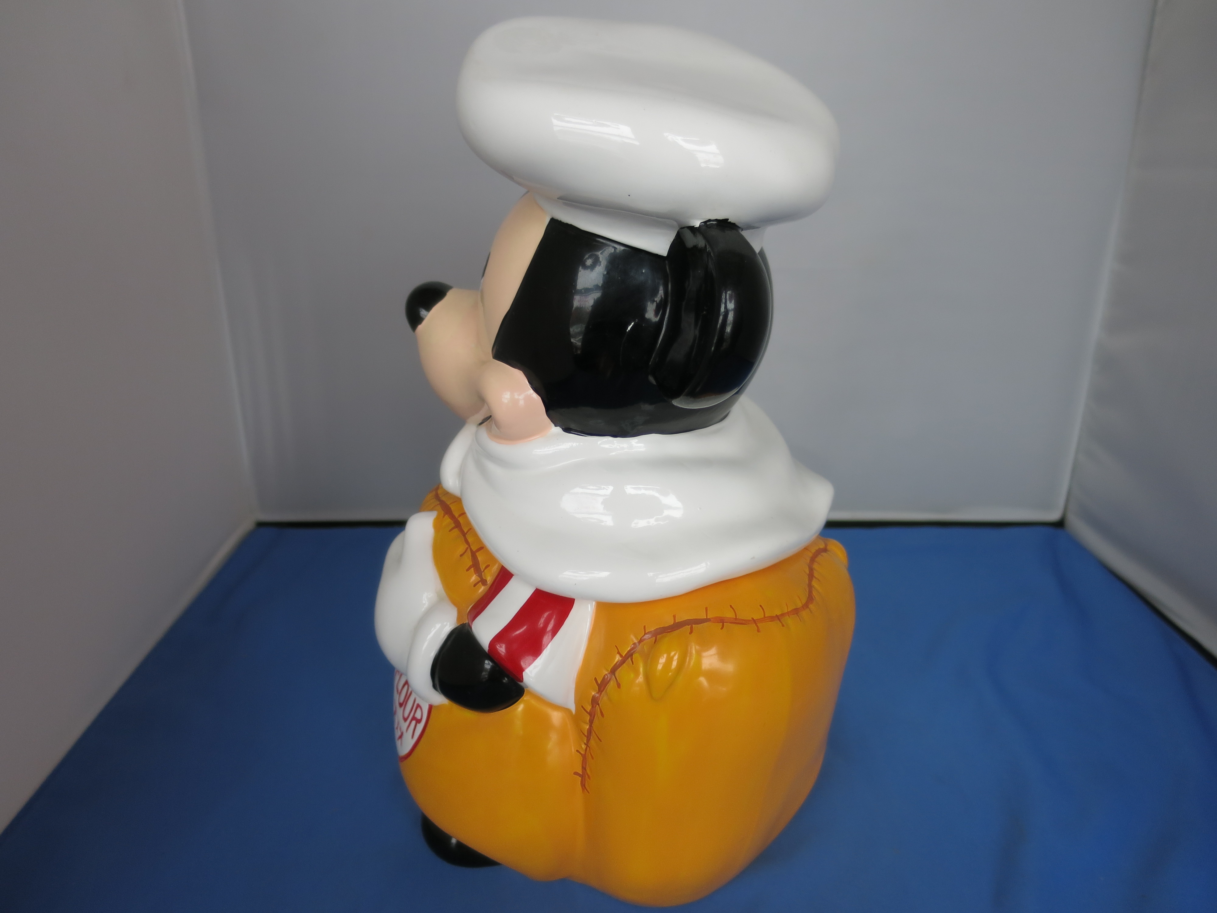 Mickey Mouse with Flour Sak Cookie Jar Disney Hoan