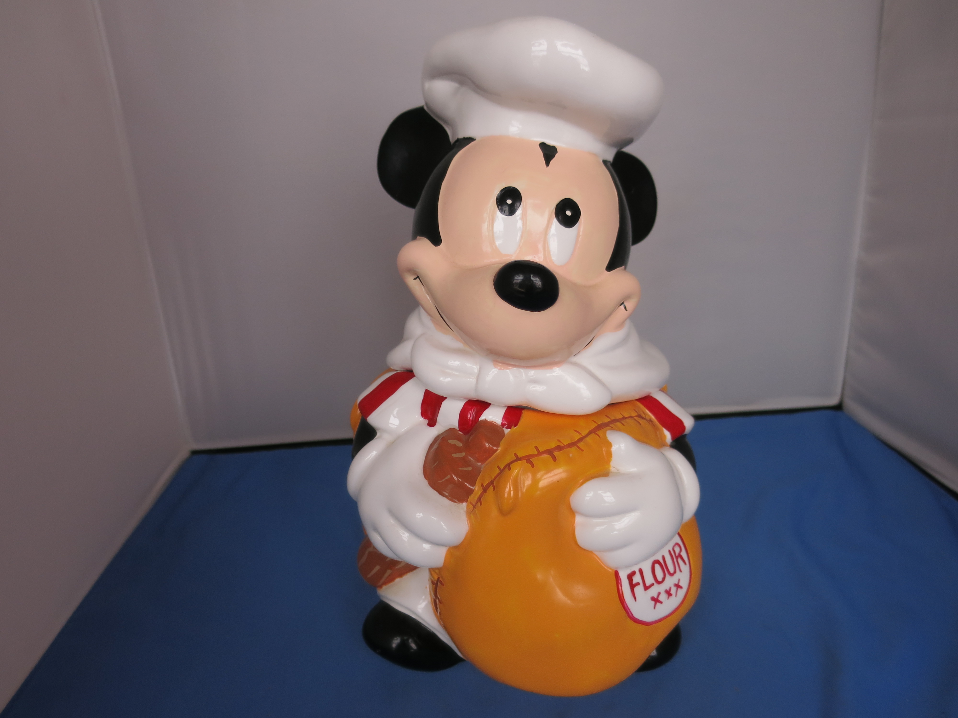 Mickey Mouse with Flour Sak Cookie Jar Disney Hoan