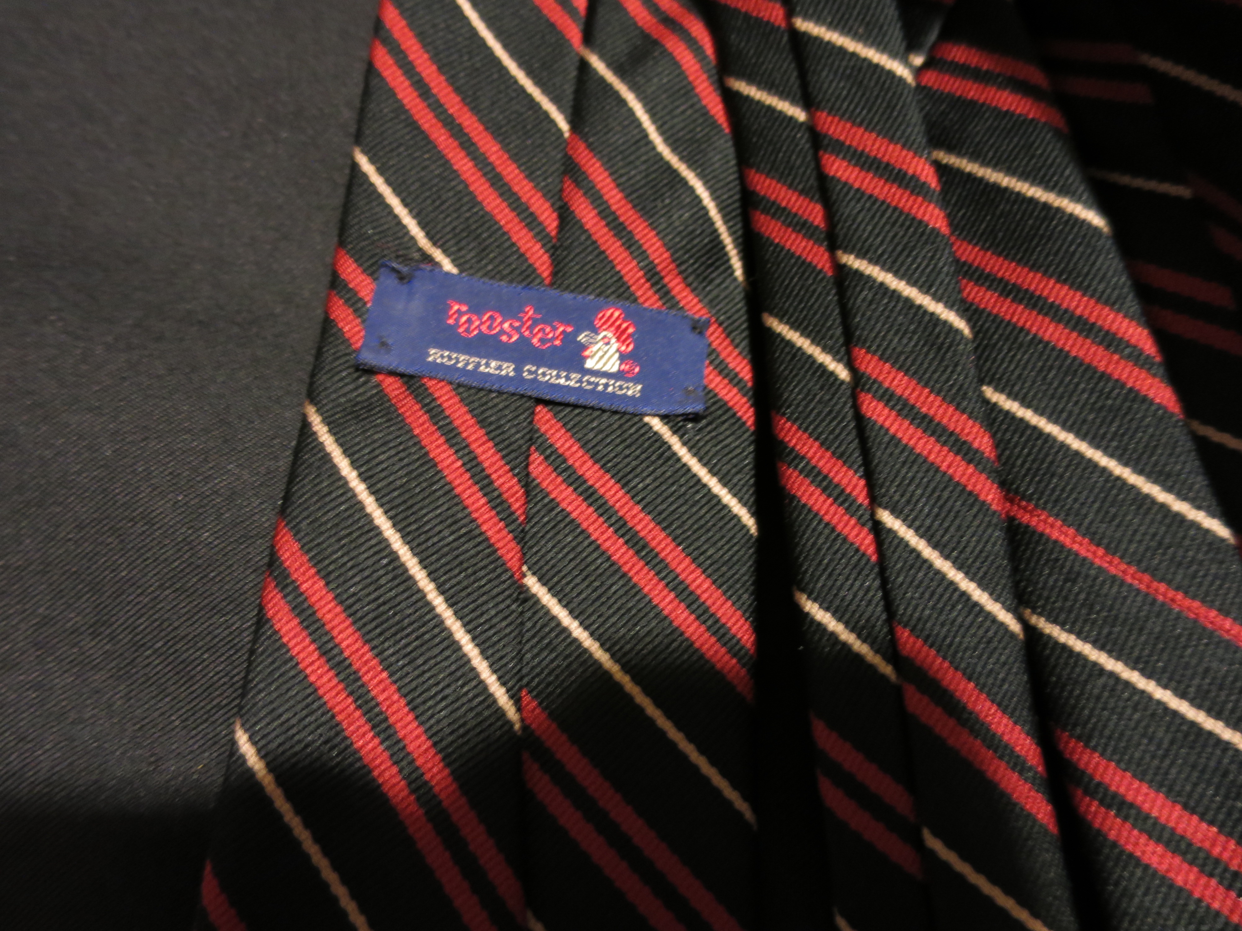 Rooster Ruffler Neck Tie Striped Black Red Tan