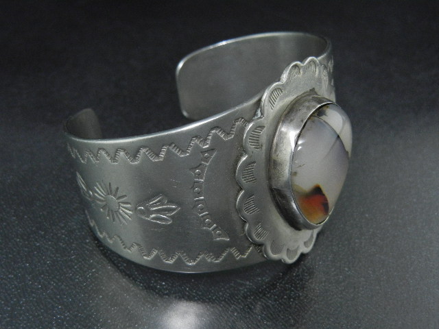 Silver Thunderbird Jewelry Agate Cuff Bracelet