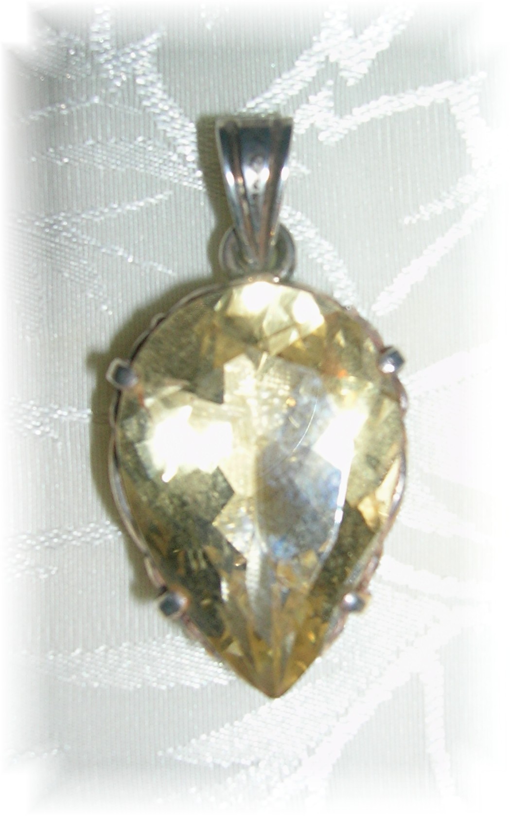 Sterling Silver Pear Shaped Lemon Citrine Pendant