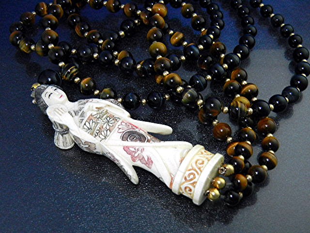 14 K Gold Tiger Eye Blue 2 Strand Faux Netsuke Necklace