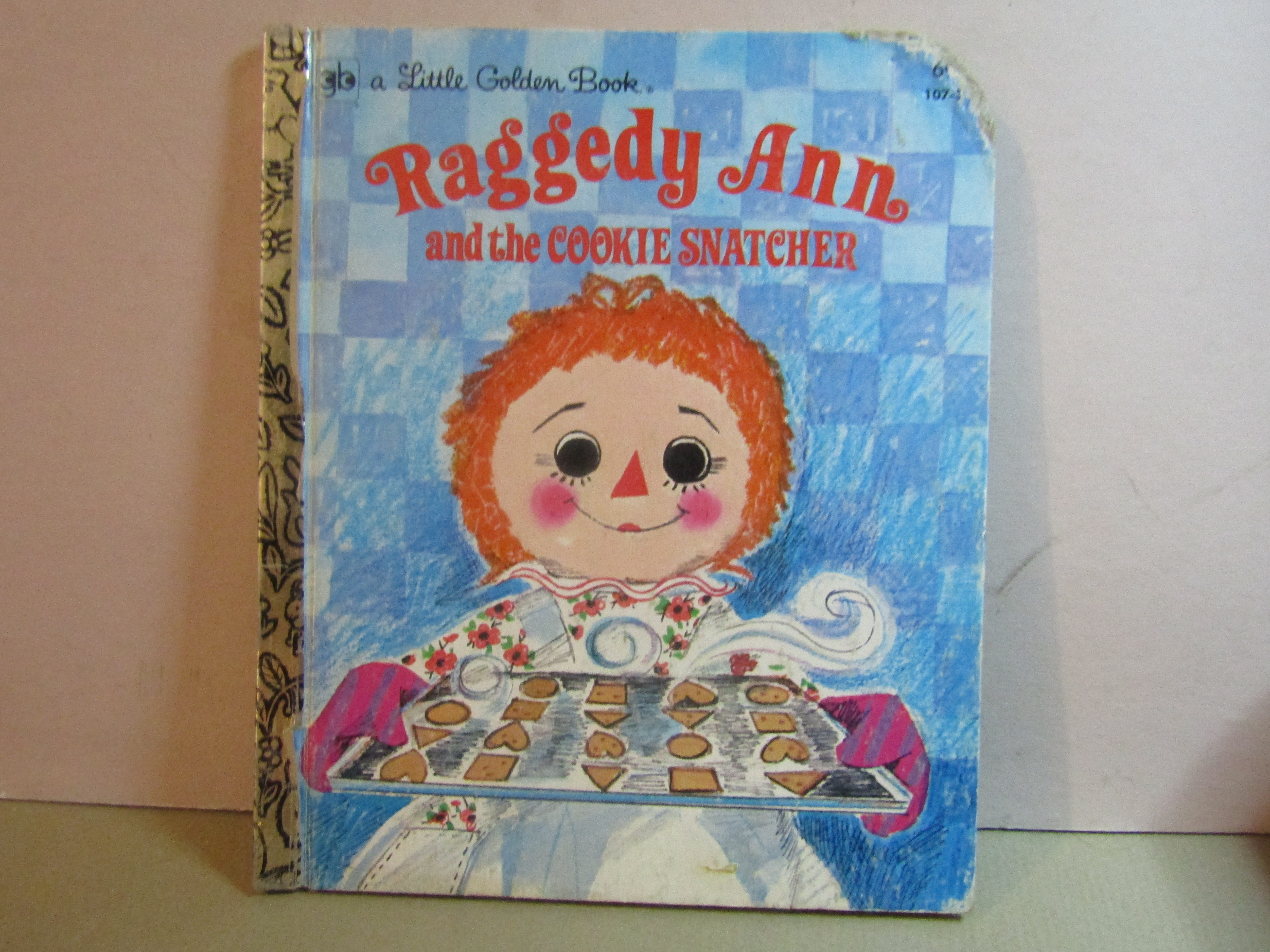 Golden Book Raggedy Ann And The Cookie Snatcher