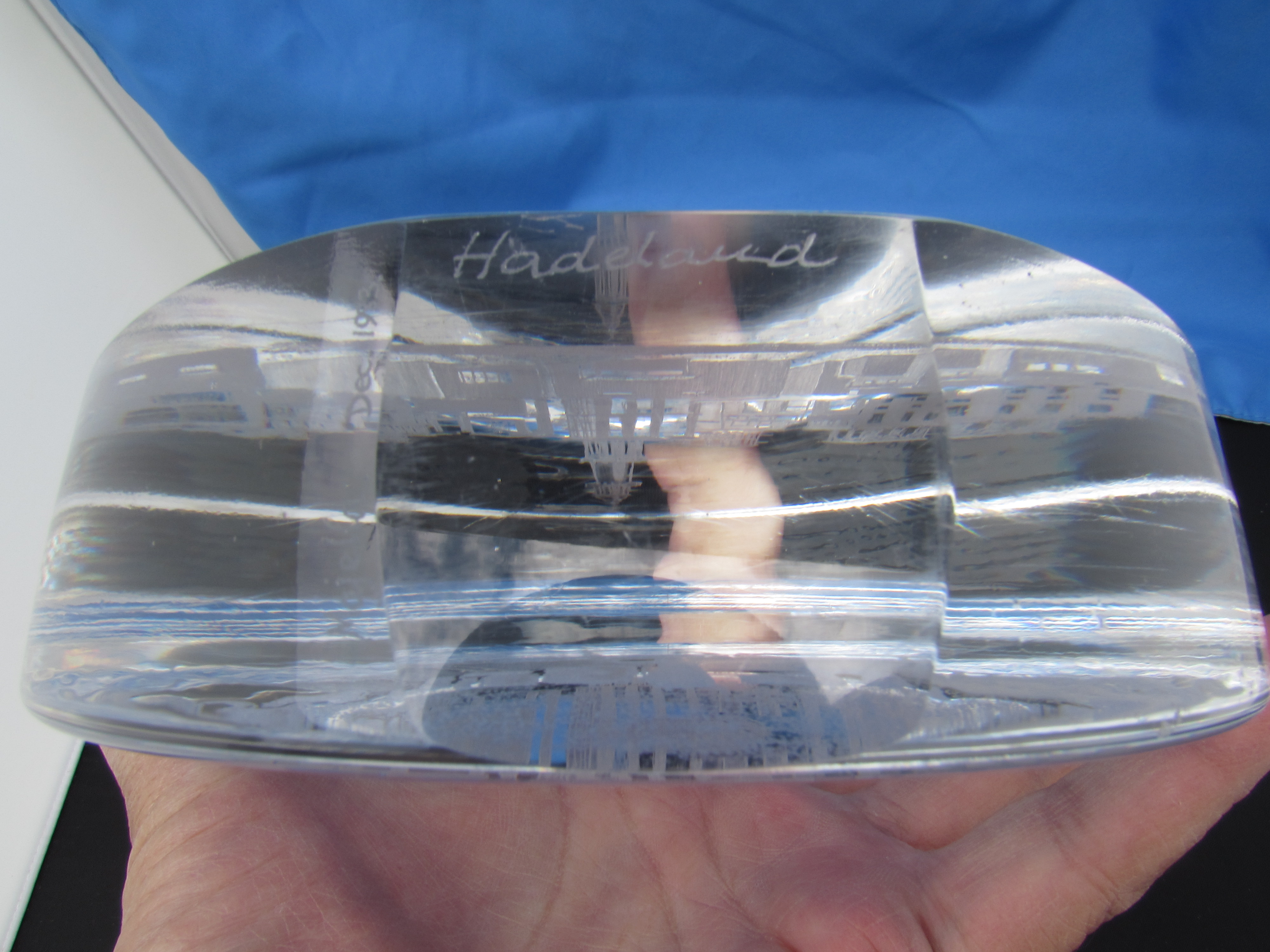Norway Port Etched Paperweight signed Hadeland Dec 1983
