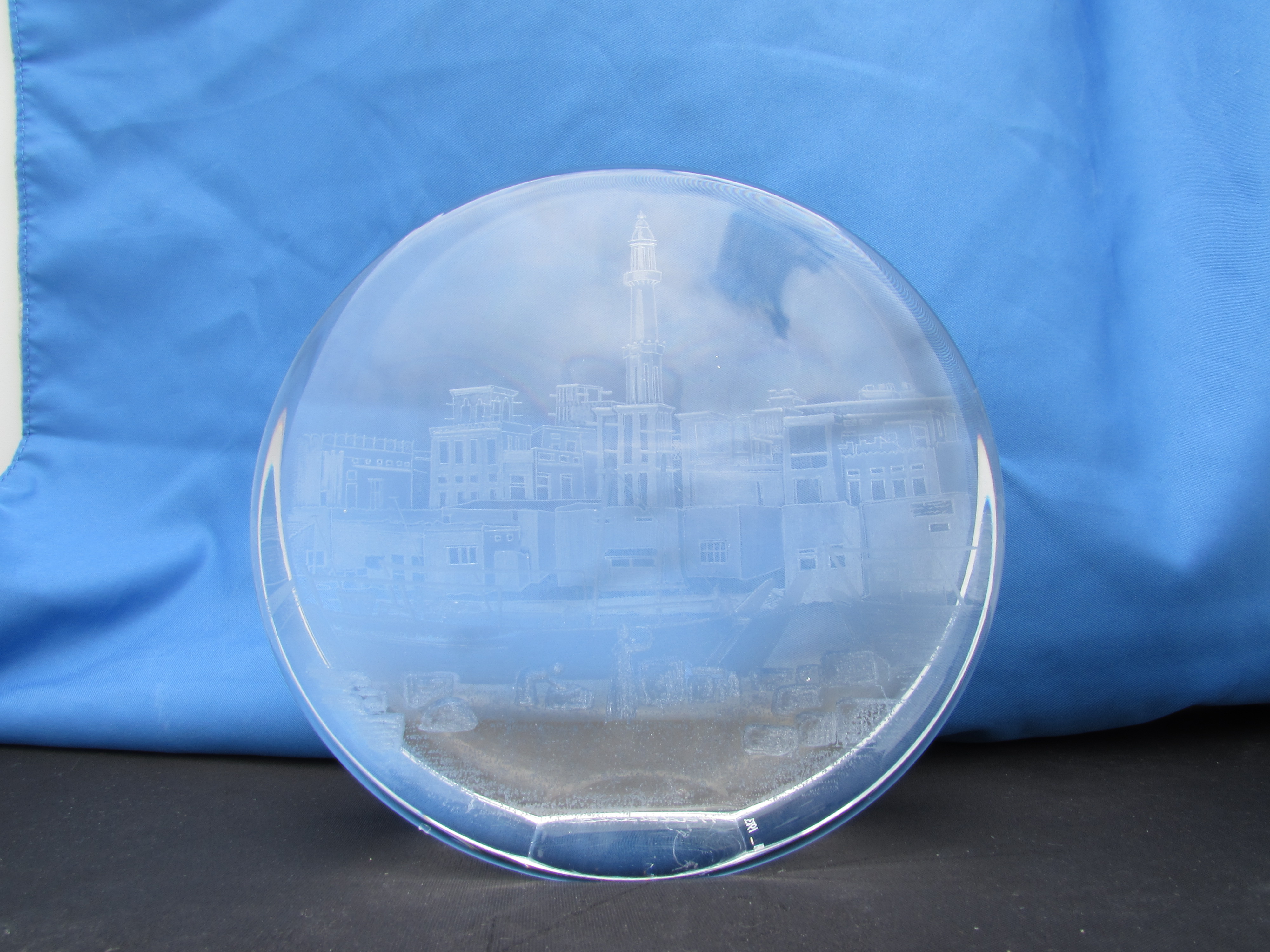 Norway Port Etched Paperweight signed Hadeland Dec 1983
