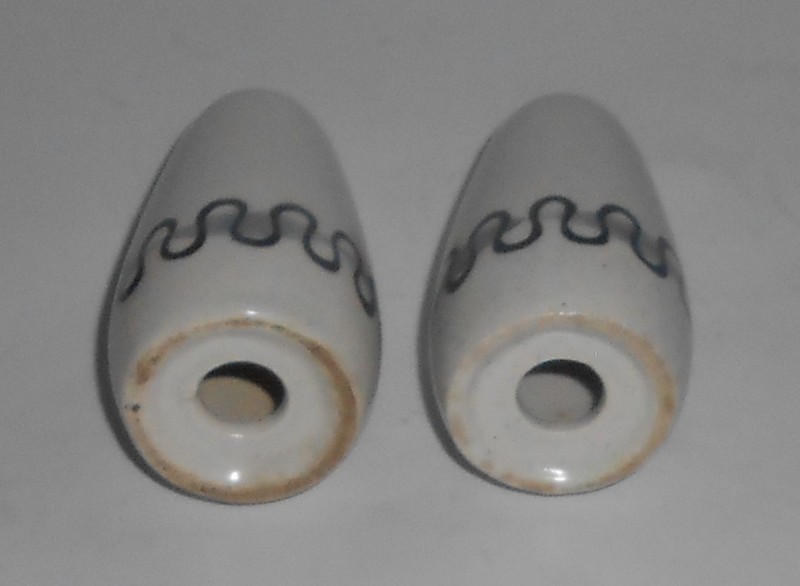 Metlox Pottery Poppy Trail Aztec Salt & Pepper Shaker Set
