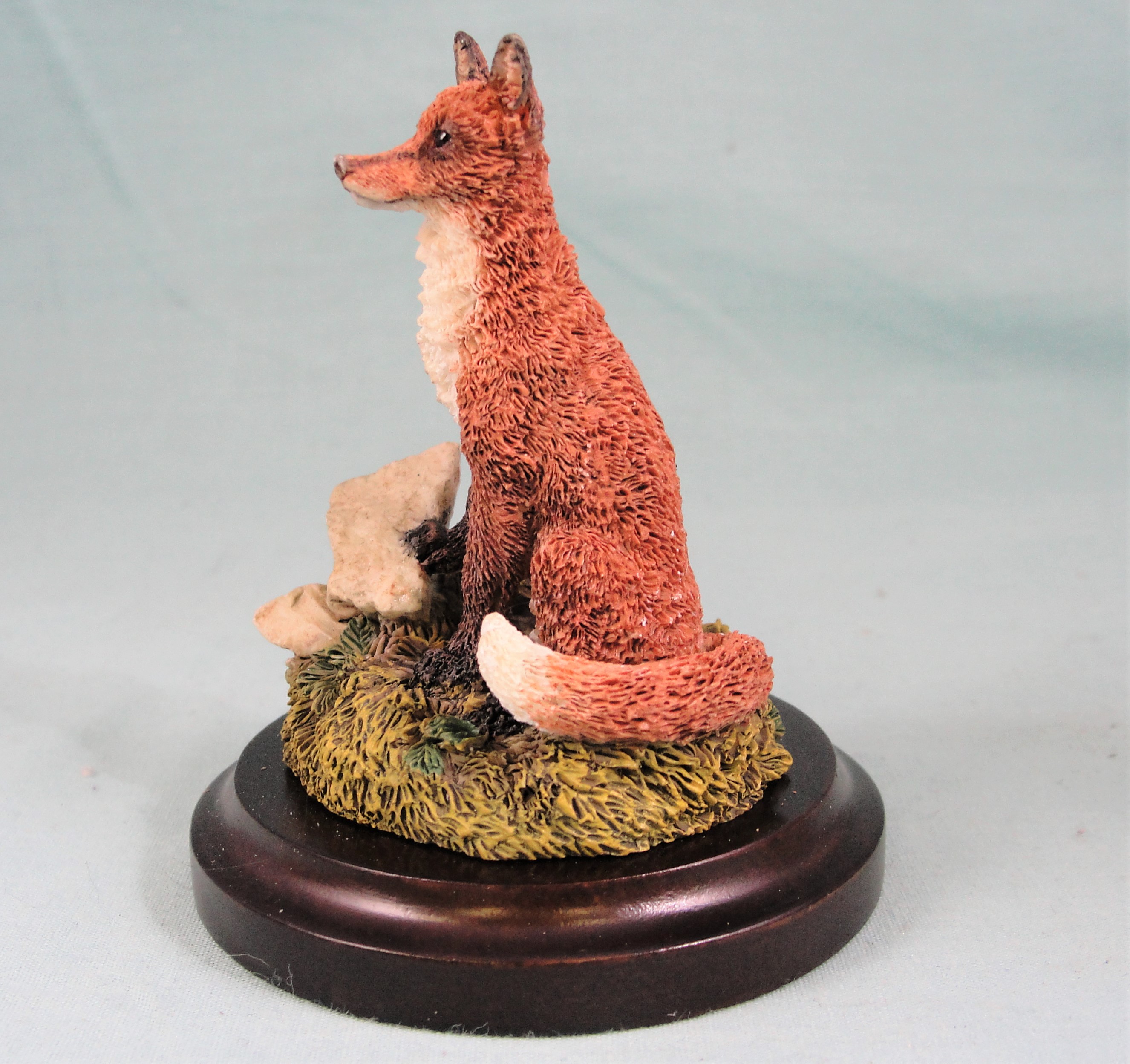 Country Artists Stratford Collection Resin Red Fox