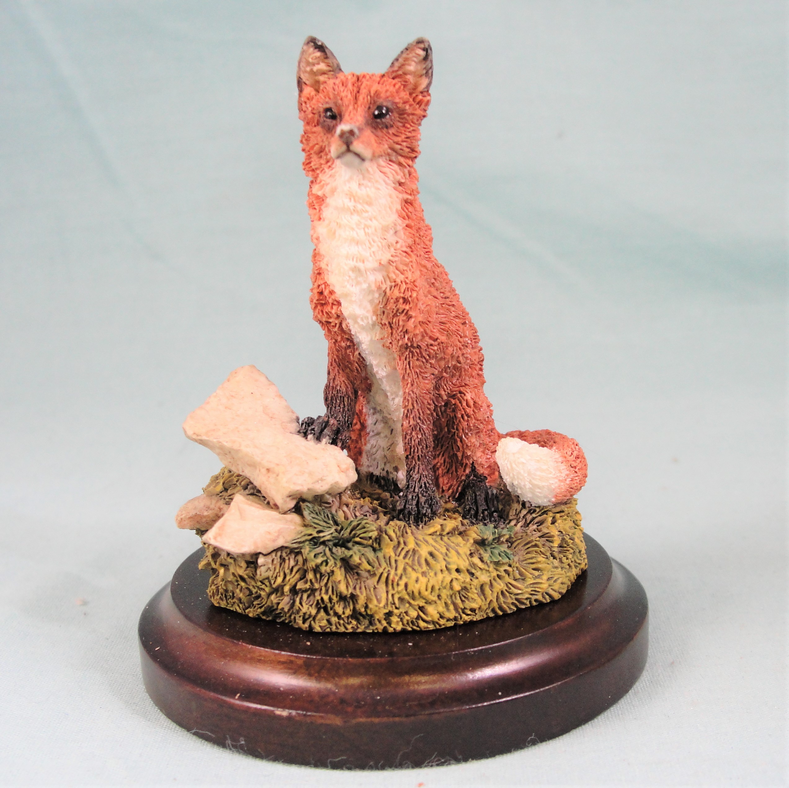 Country Artists Stratford Collection Resin Red Fox
