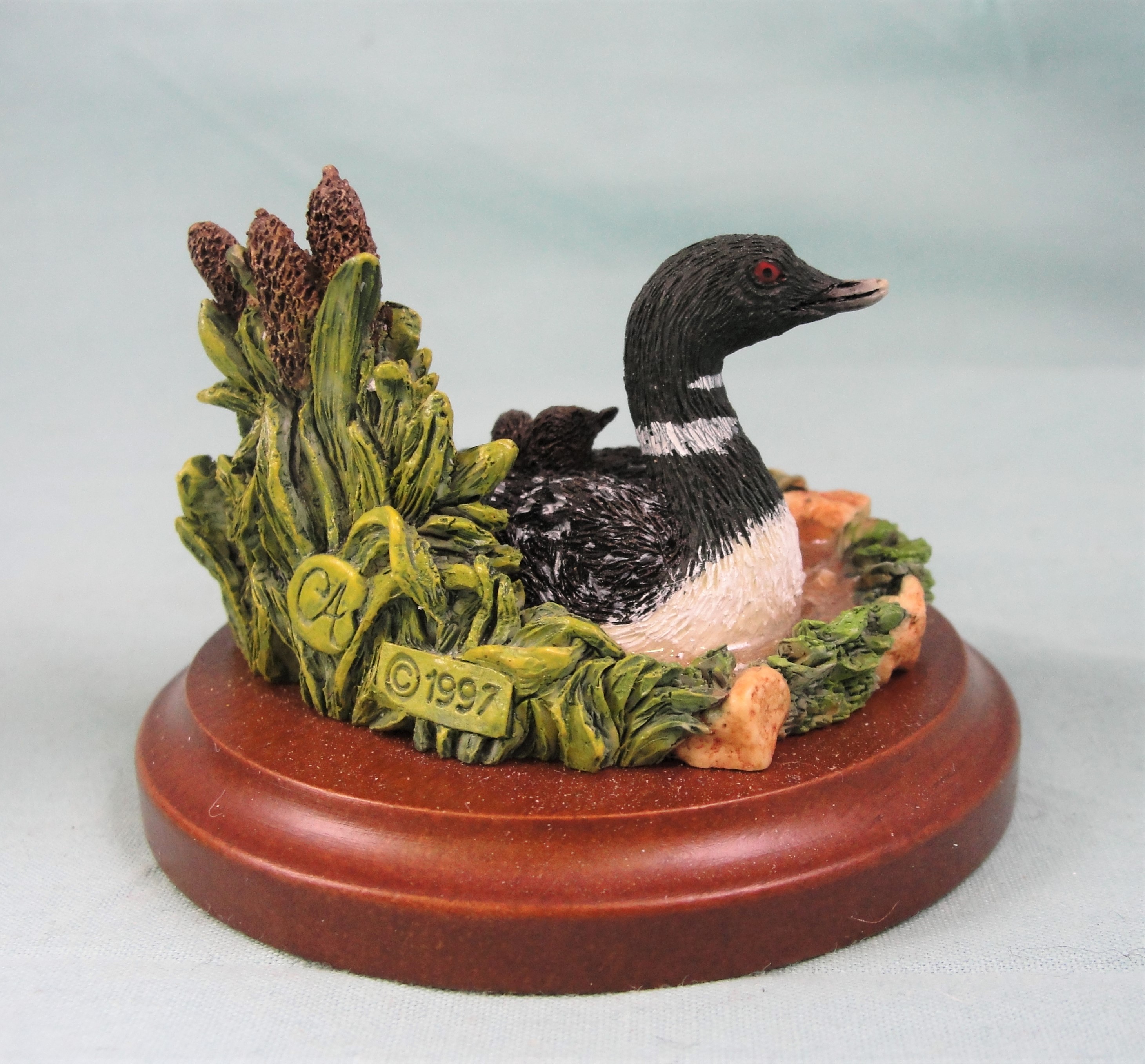 Country Artists Stratford Collection Resin Loon w/Baby