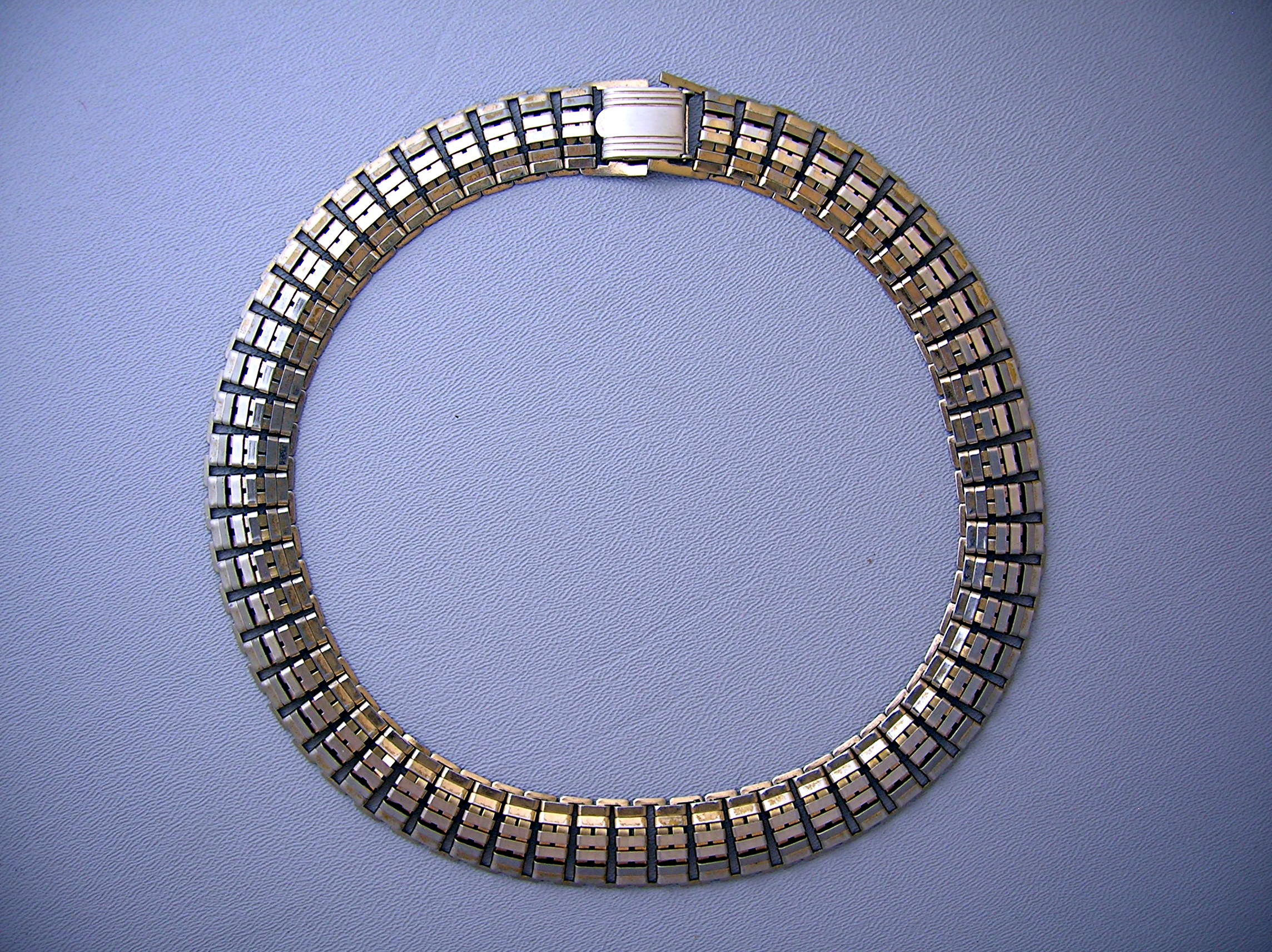 Necklace CORO Design Pat Pending Goldtone