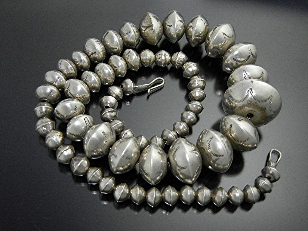Navajo Pearls Sterling Silver Necklace 72 Grams