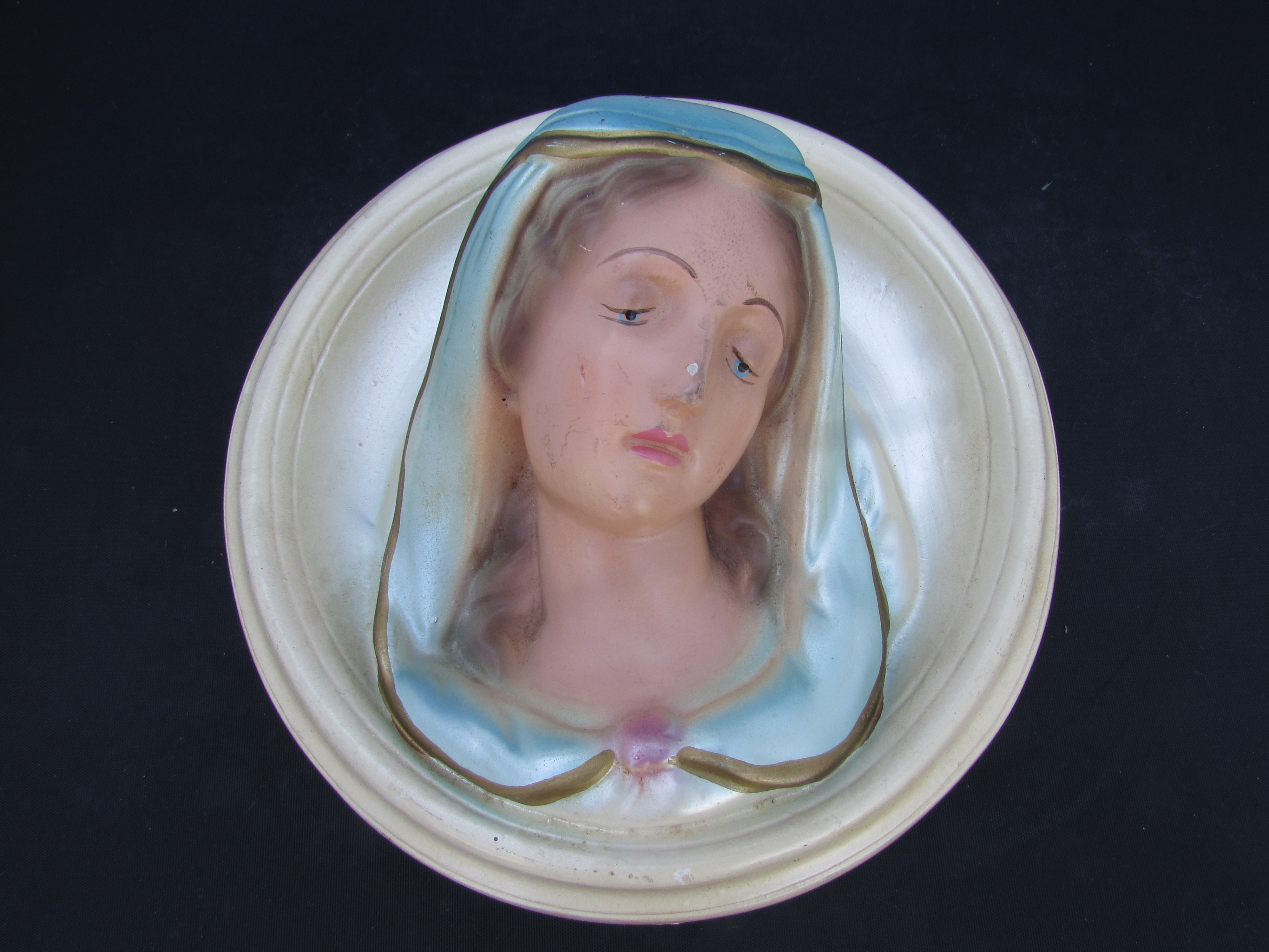 Virgin Mary Madonna Chalkware Wall Plaque