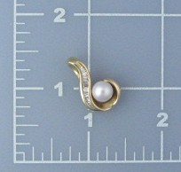 Pendant 14K Gold 7mm Pearl Diamond Necklace Enhancer