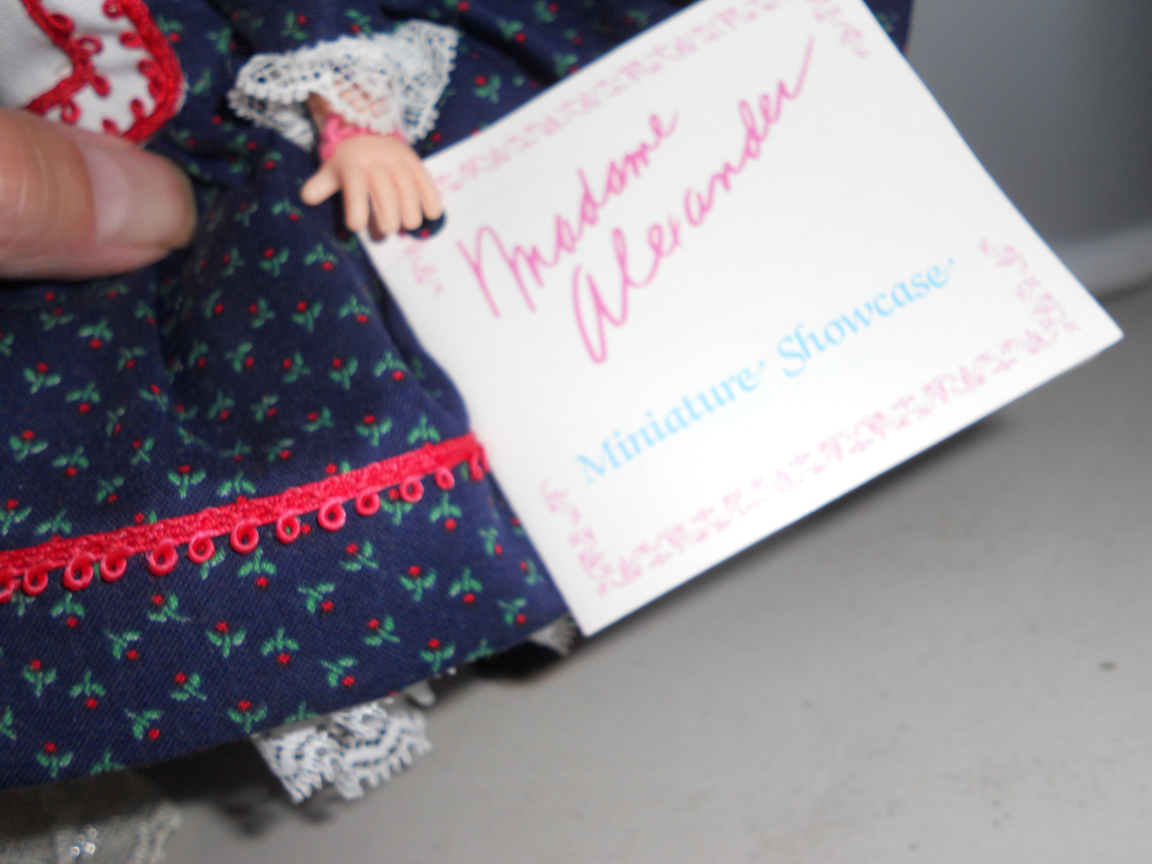 Madame Alexander Dolly Doll 436 MIB