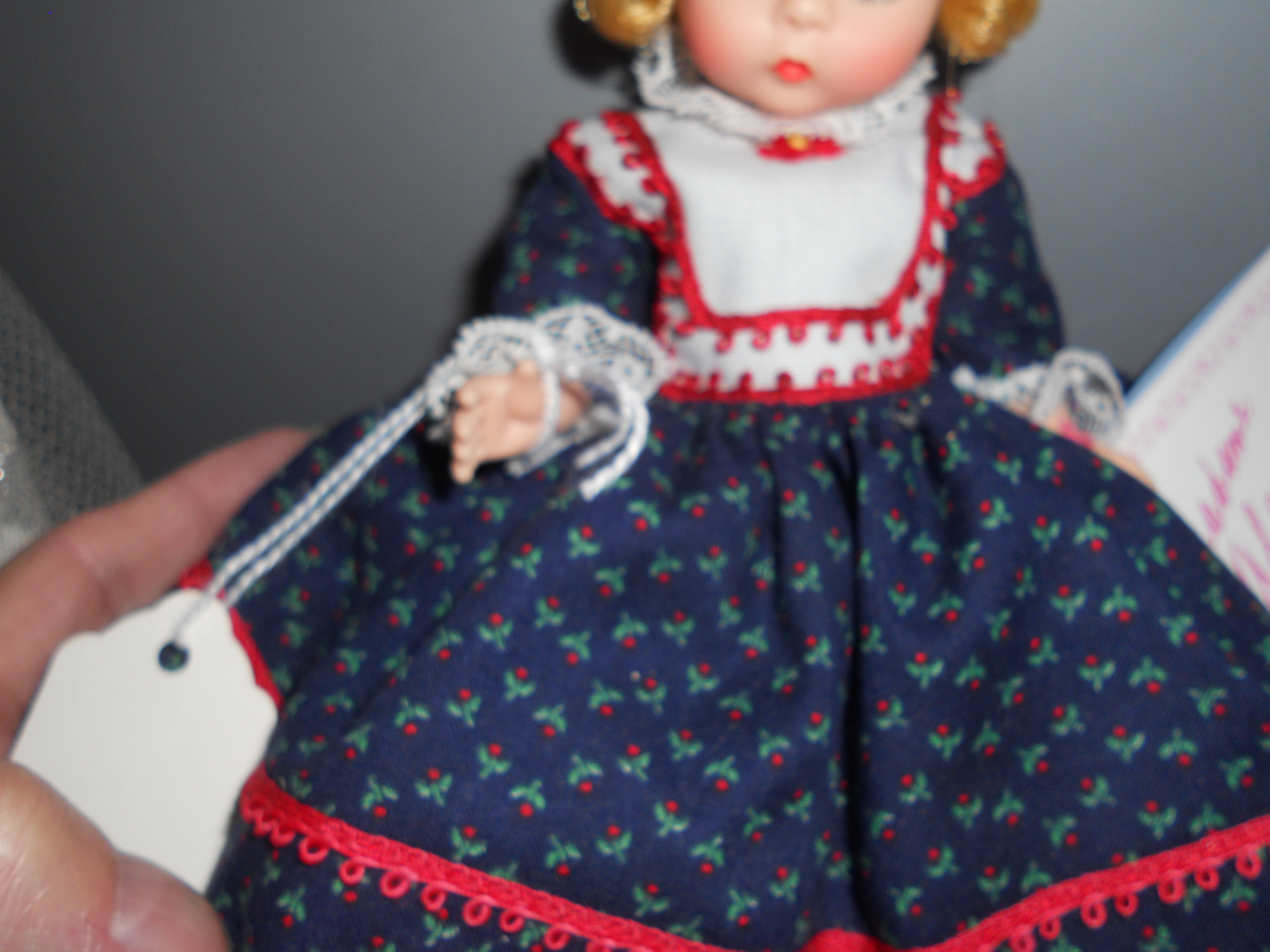 Madame Alexander Dolly Doll 436 MIB