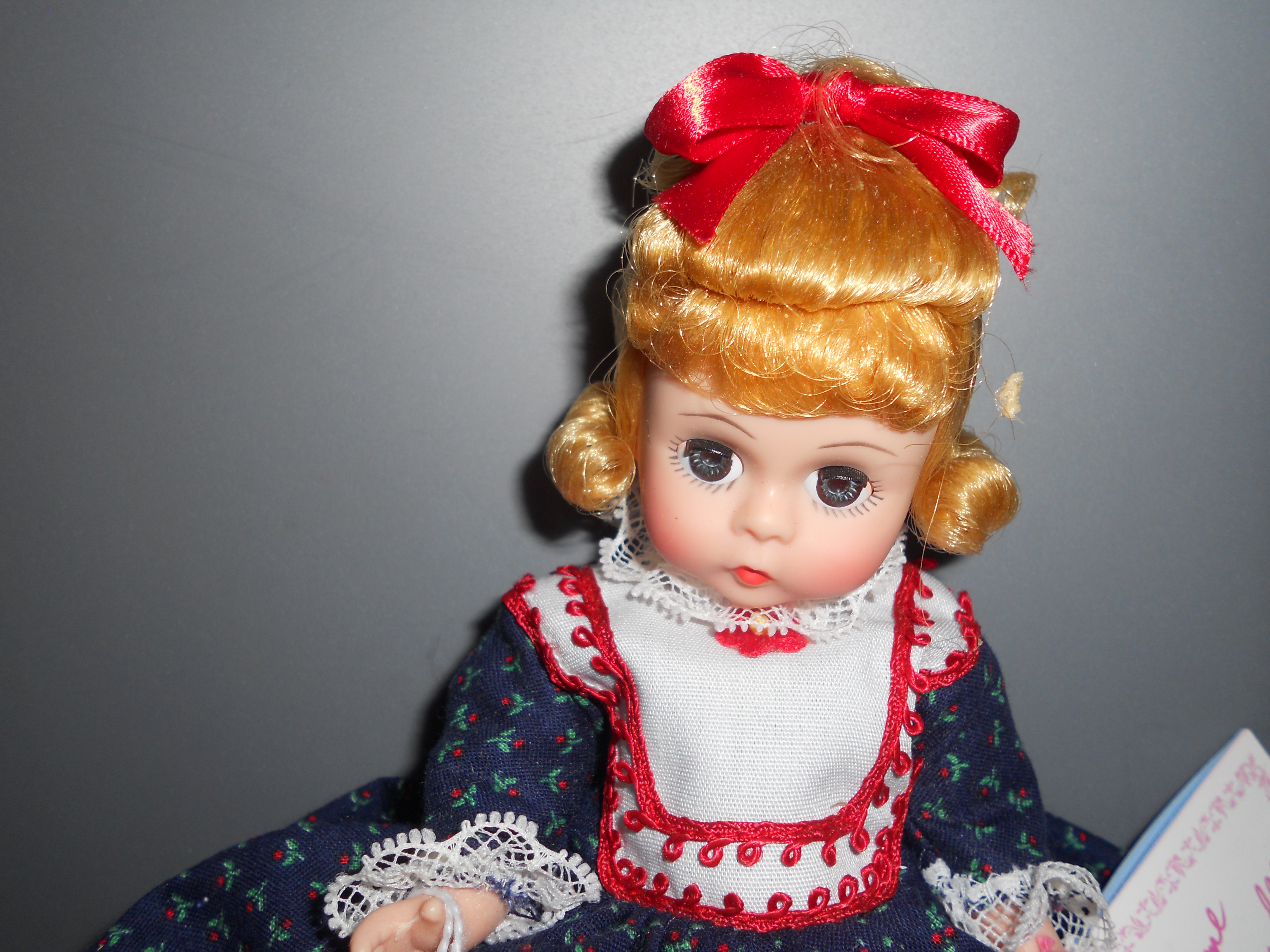 Madame Alexander Dolly Doll 436 MIB
