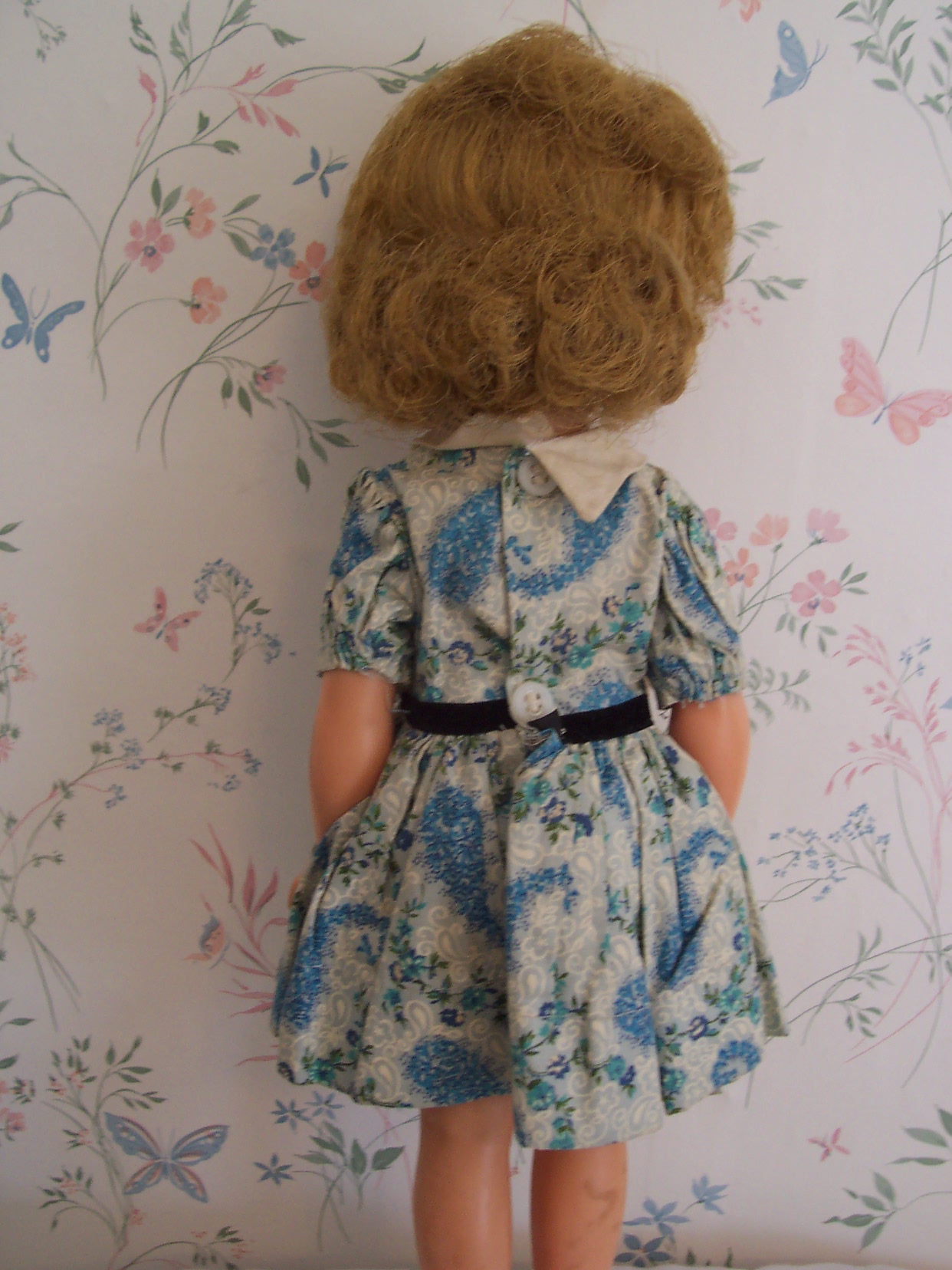 Shirely Temple Doll 15 inch Ideal 1950s