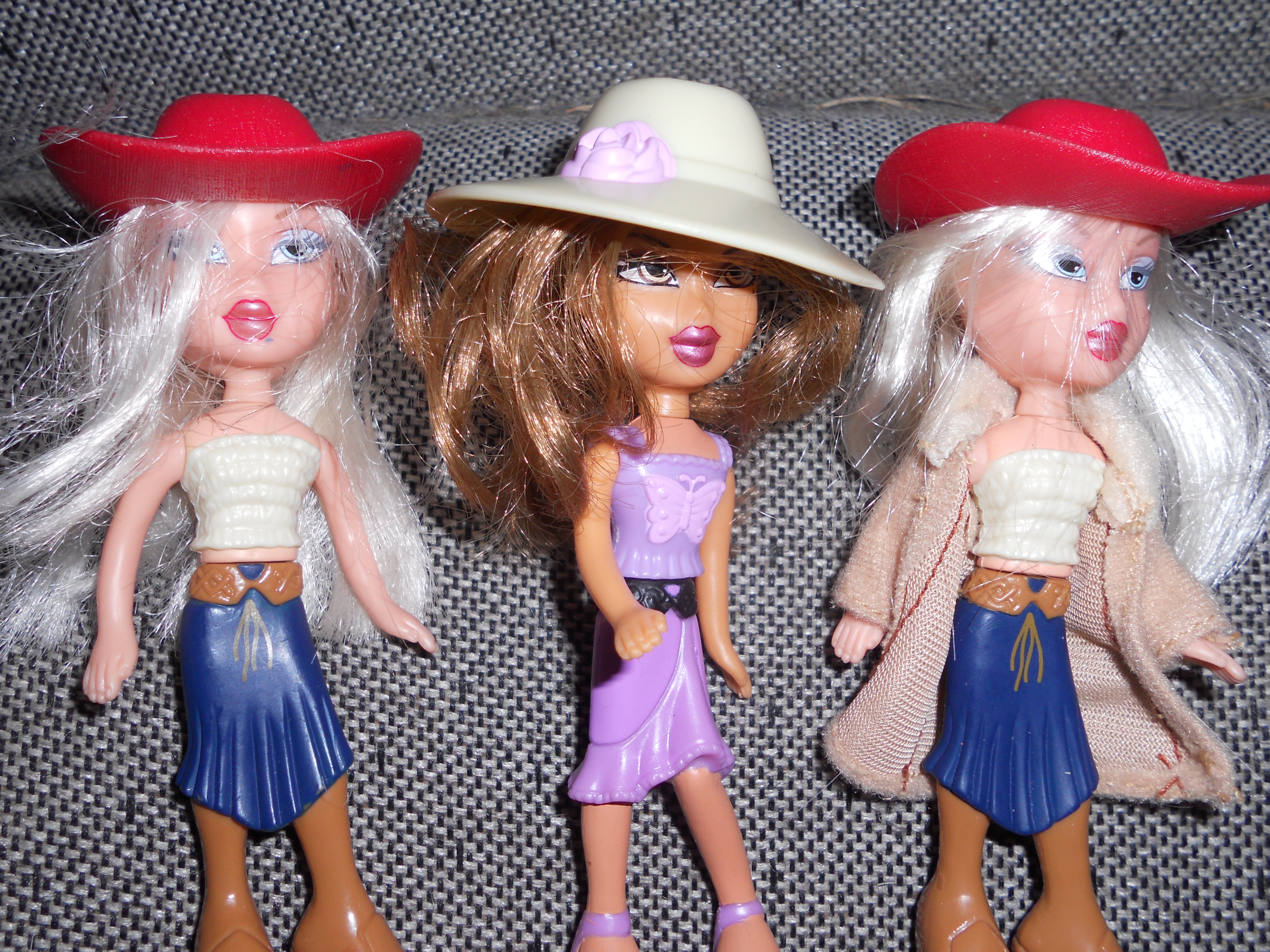 Bratz Doll Set of 5 2000 5 inch