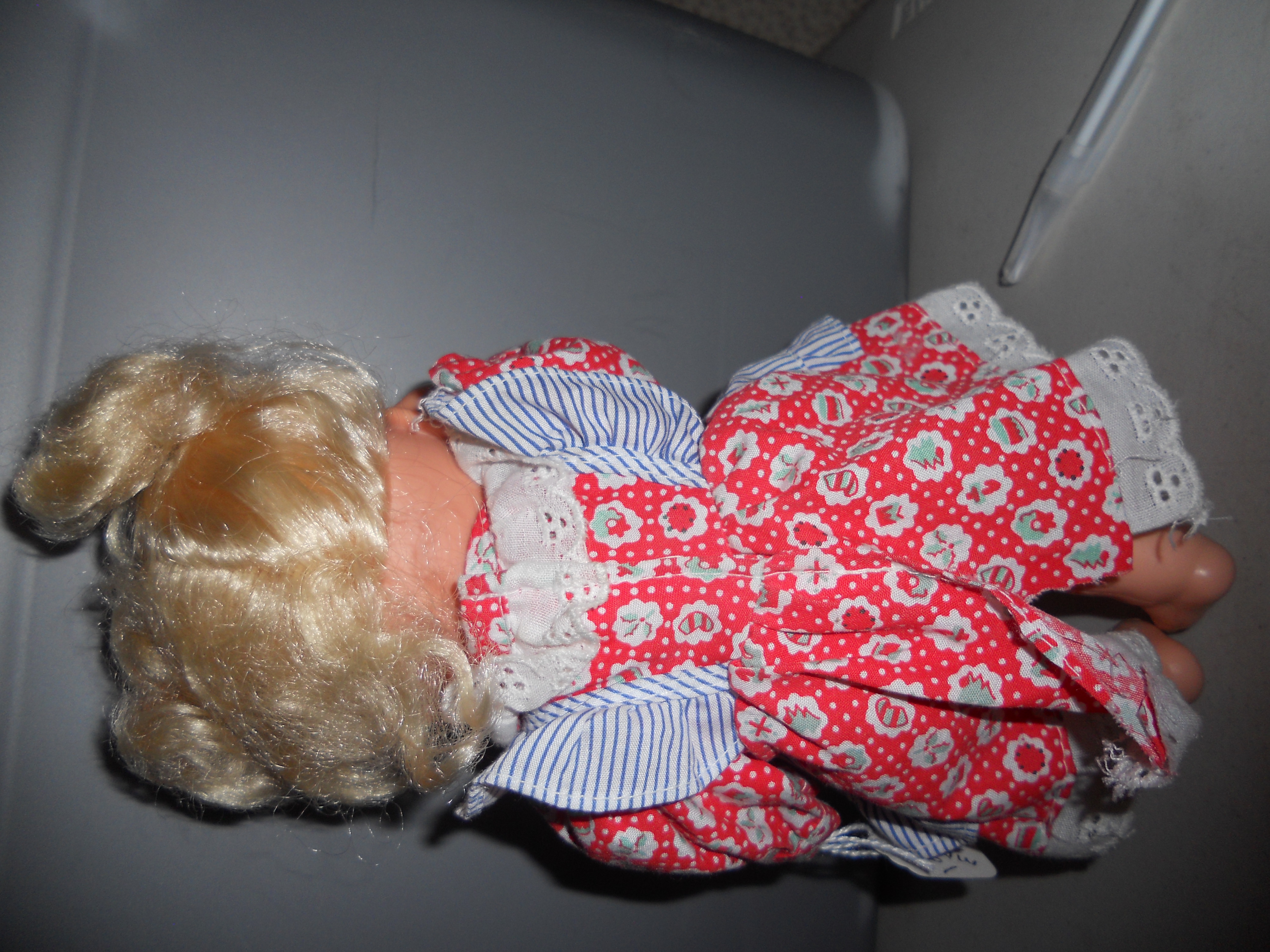 Drink and Wet Baby Doll Mattel, 1988