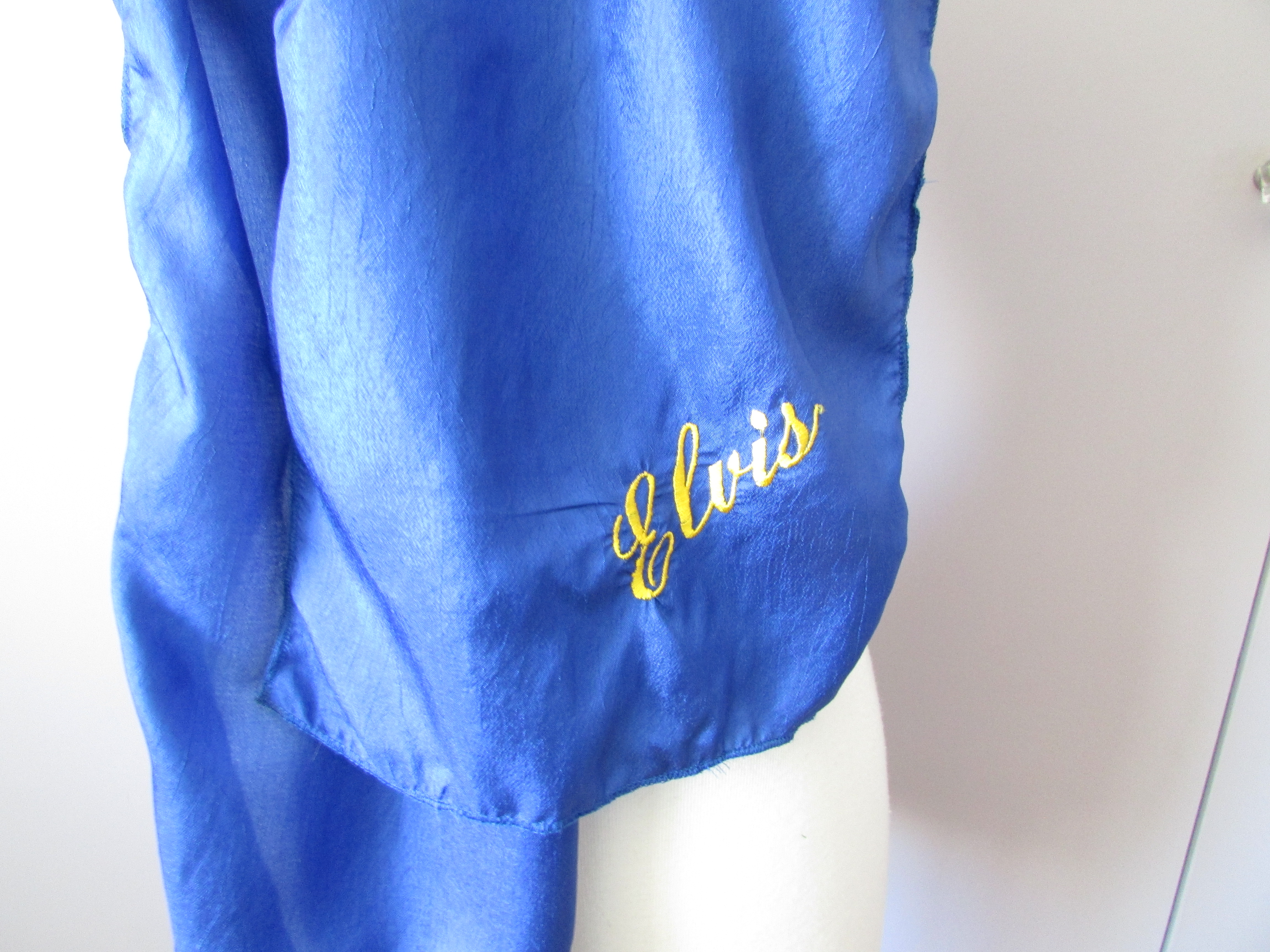 Elvis Scarf