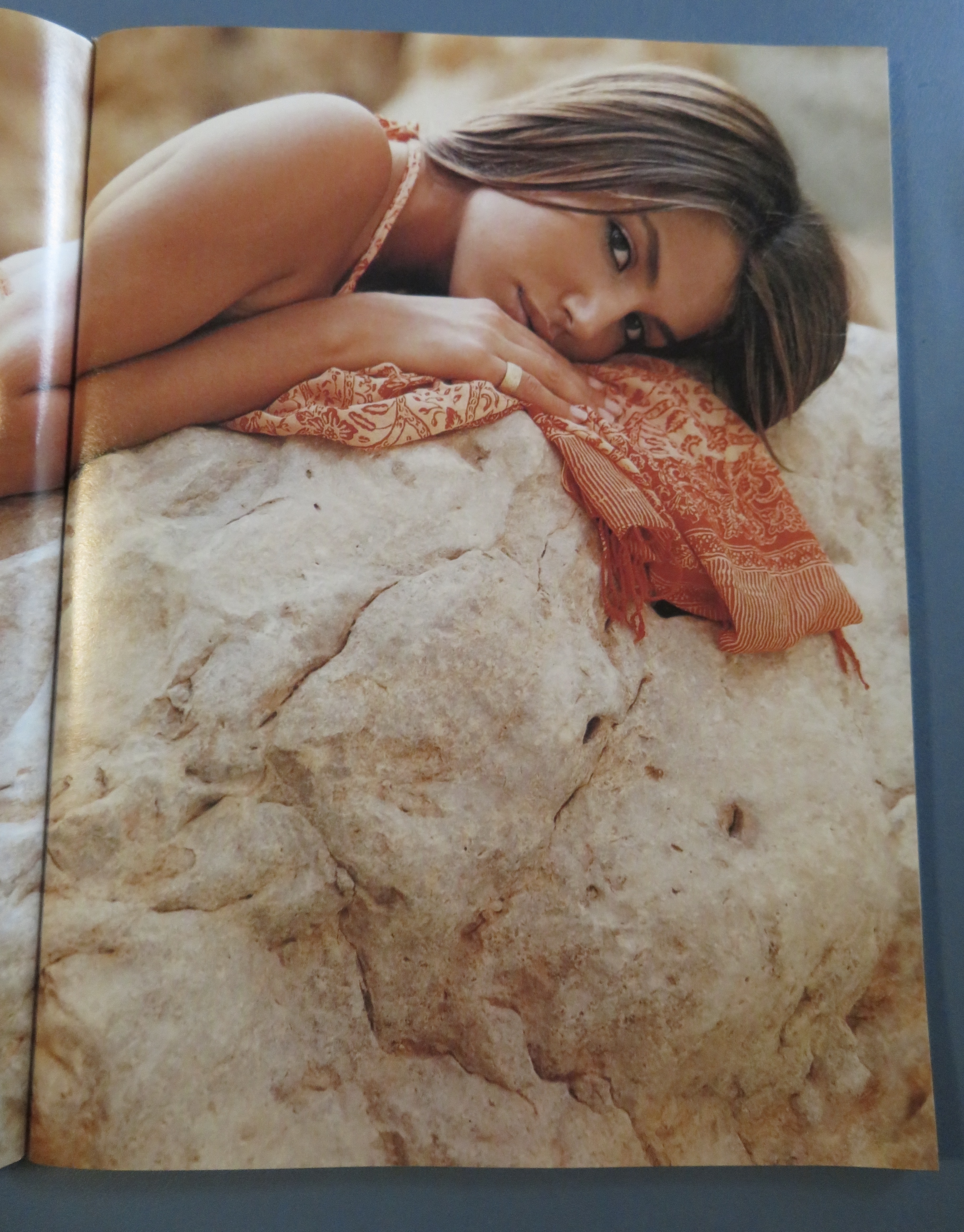 Sports Illustrated Magazine Winter 2001 Elsa Benitez