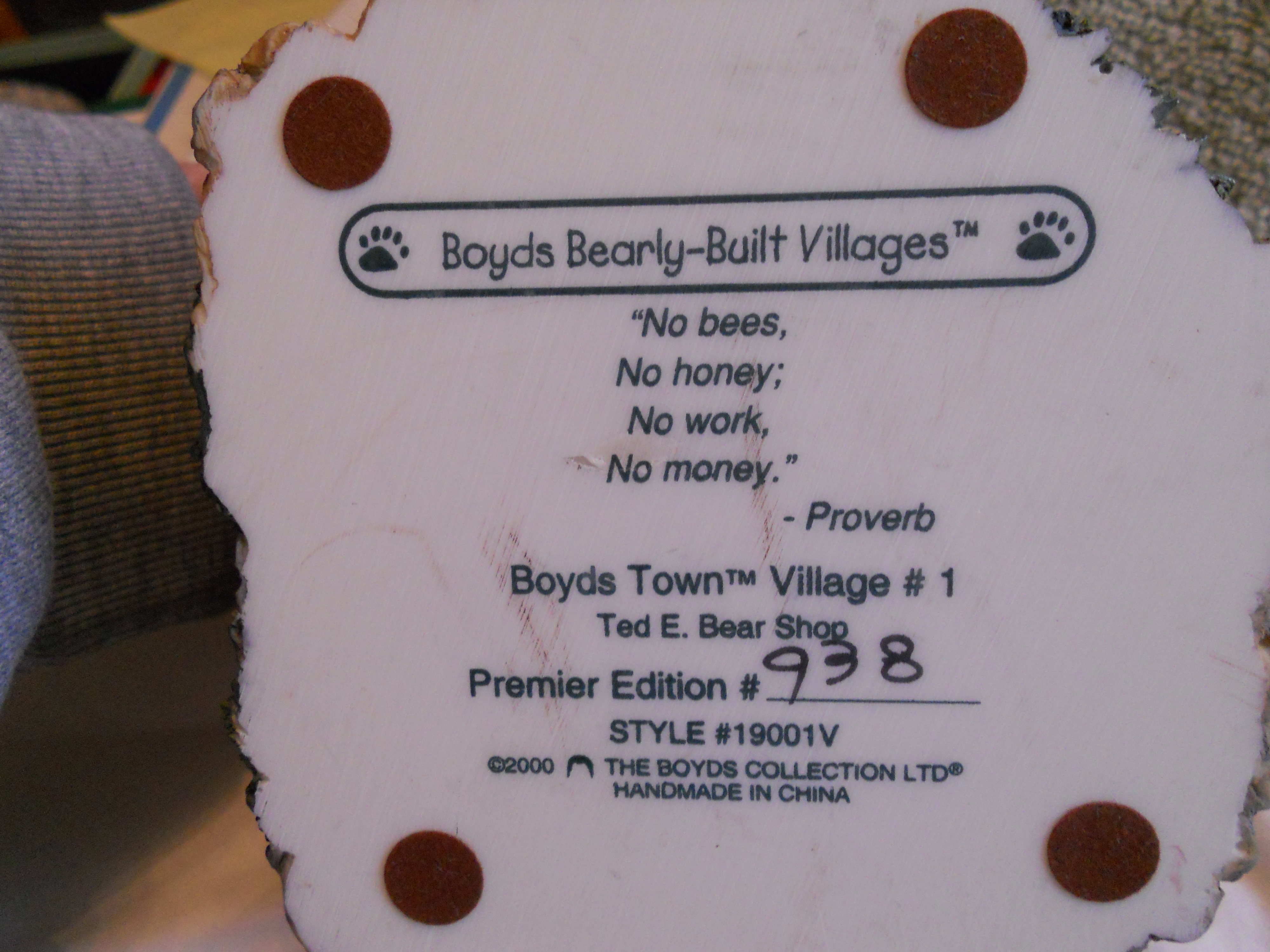 Boyd's Town Village Ted E Bear Shop