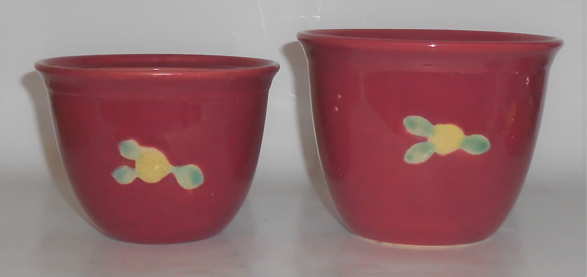 Coors Pottery Rosebud Red Large Bean Pot Robert Schneid