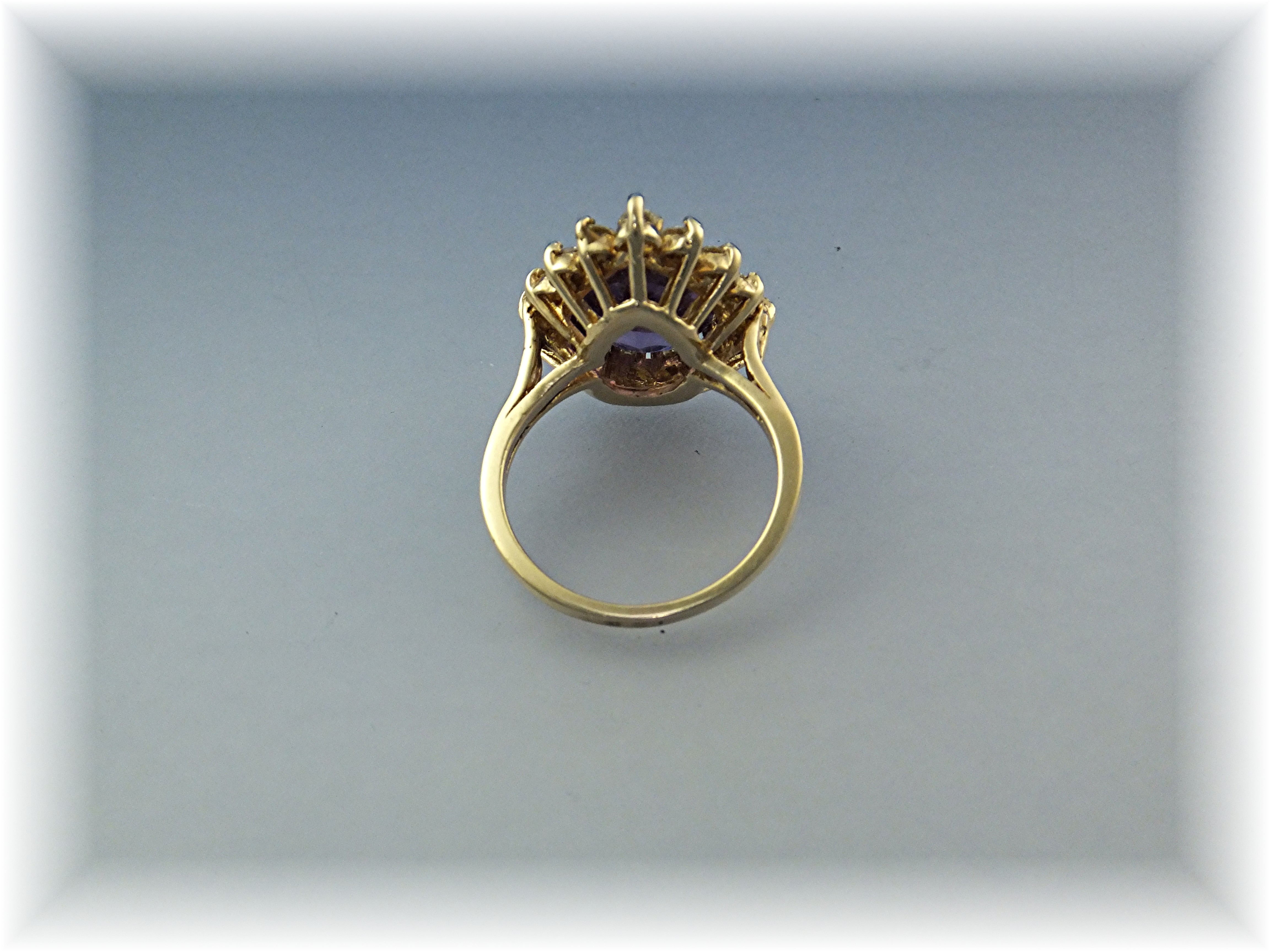 Ring 14K Gold Diamond and  Pear Shape  Amethyst