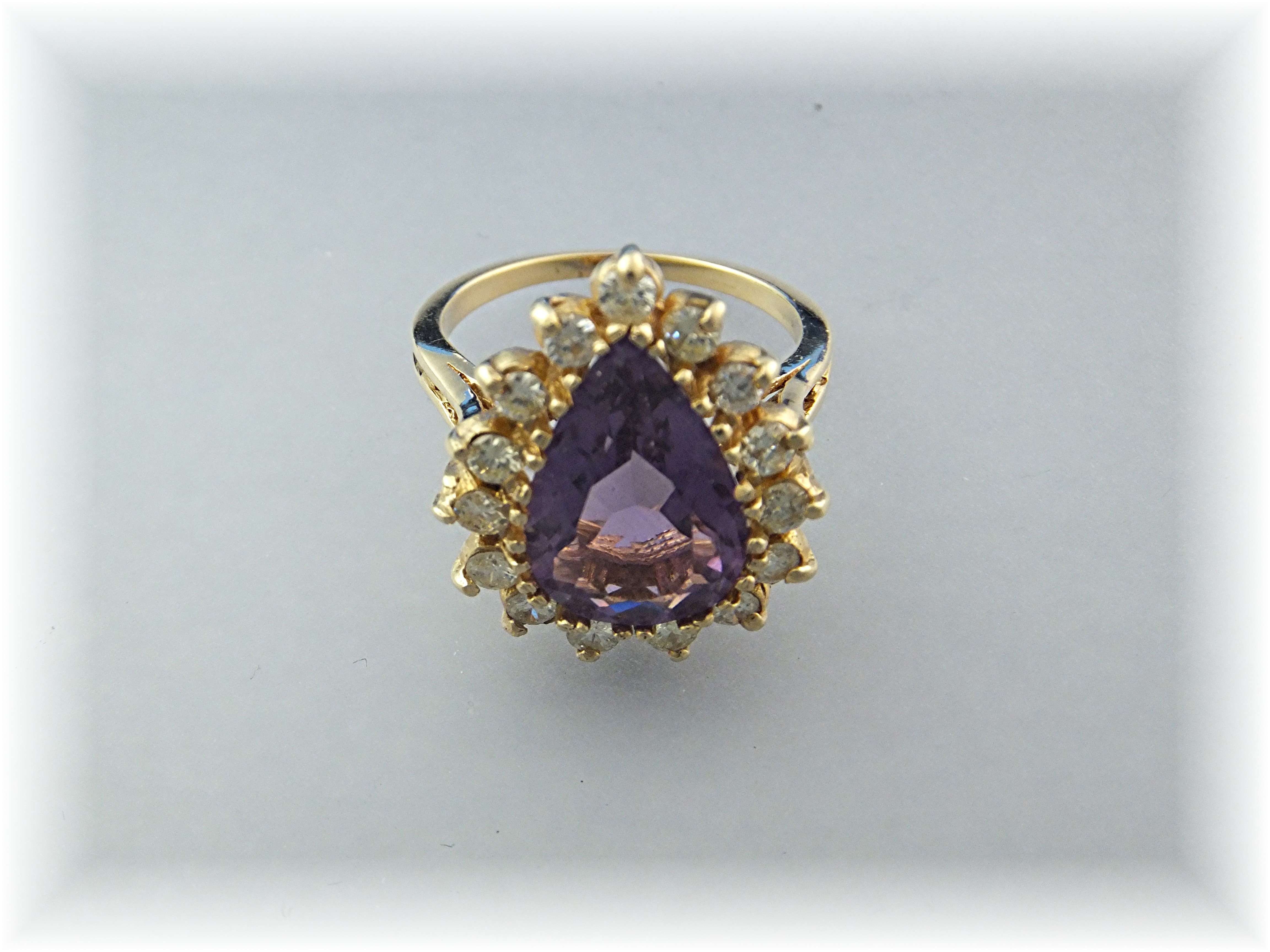 Ring 14K Gold Diamond and  Pear Shape  Amethyst