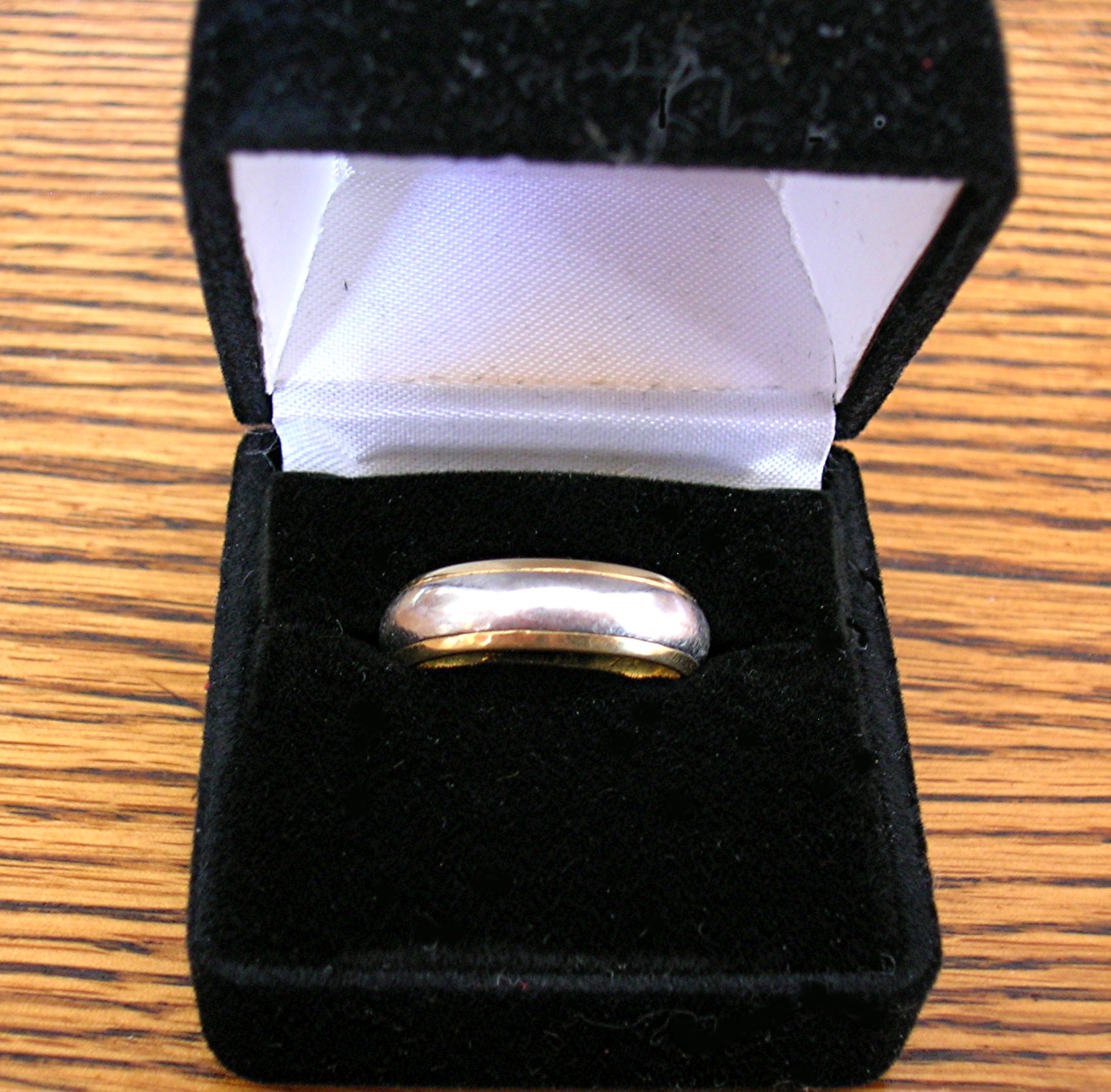 Ring Platinum 18K Yellow Gold Wedding Band By Novell