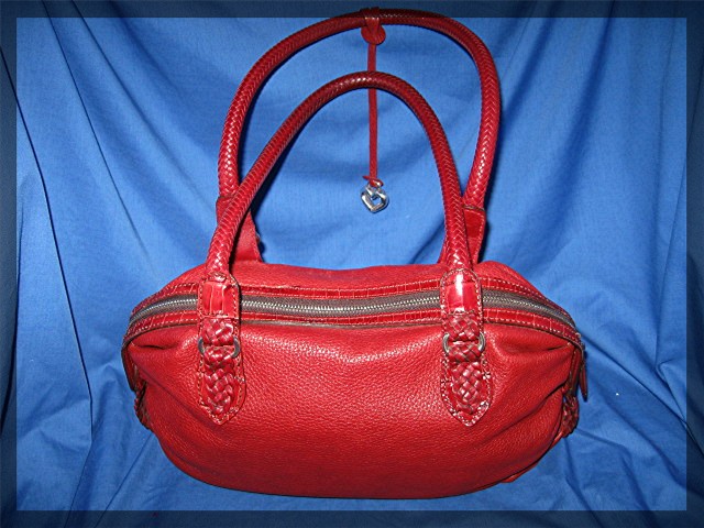 Brighton Handbag, Red pebble leather