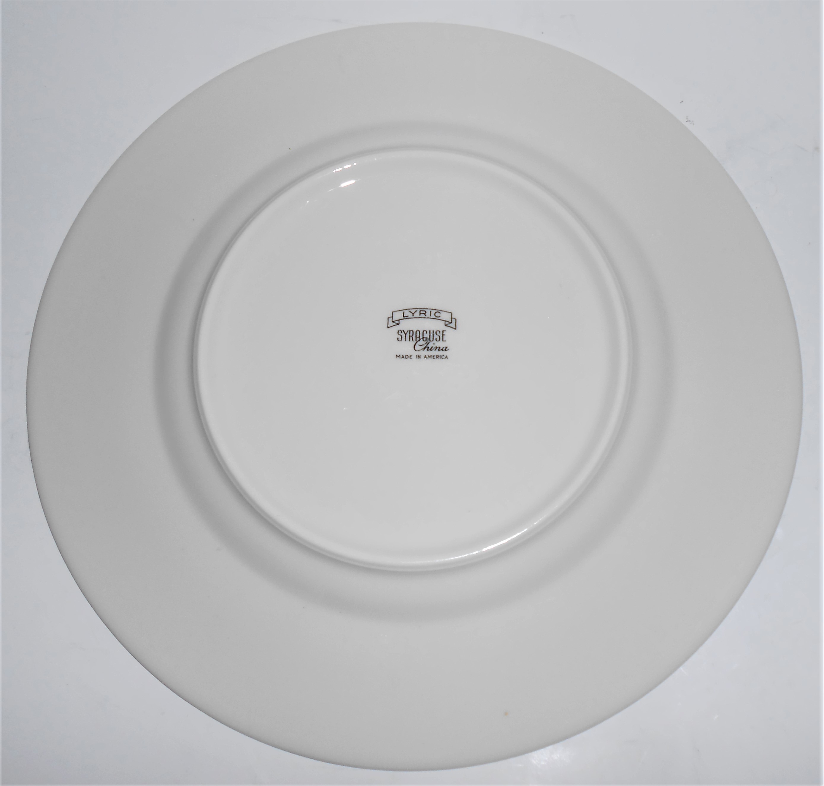 Syracuse China Lyric Dinner Plate
