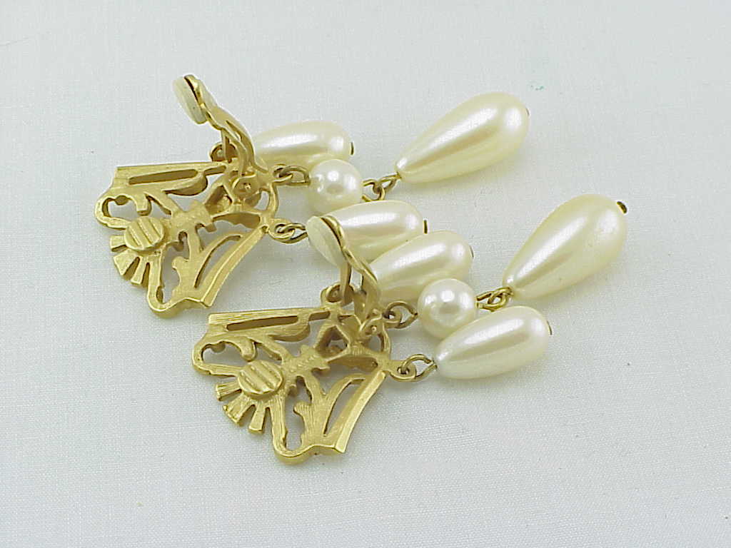 Avon Matte Gold Clip Earrings With Dangling Pearls