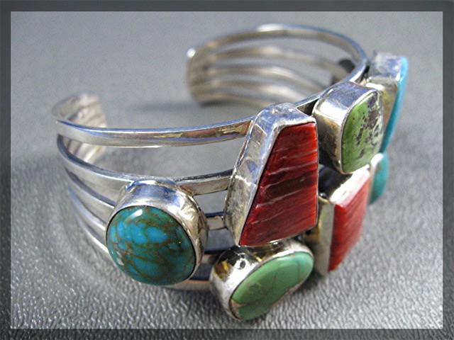 Navajo Sterling Silver Spiny Oyster Turquoise Signed Cu