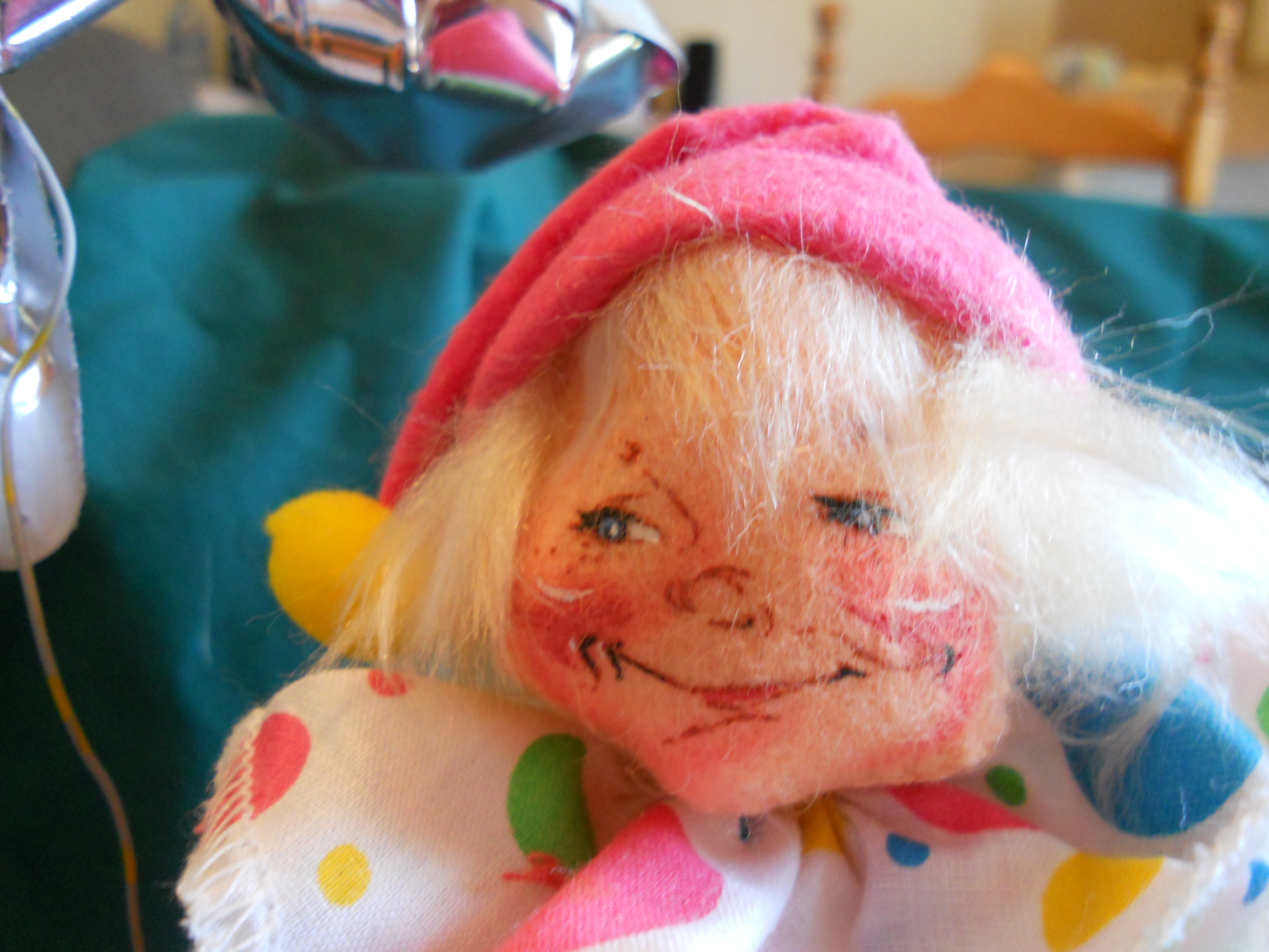 Annalee Party Clown Doll Society 1990 pin set