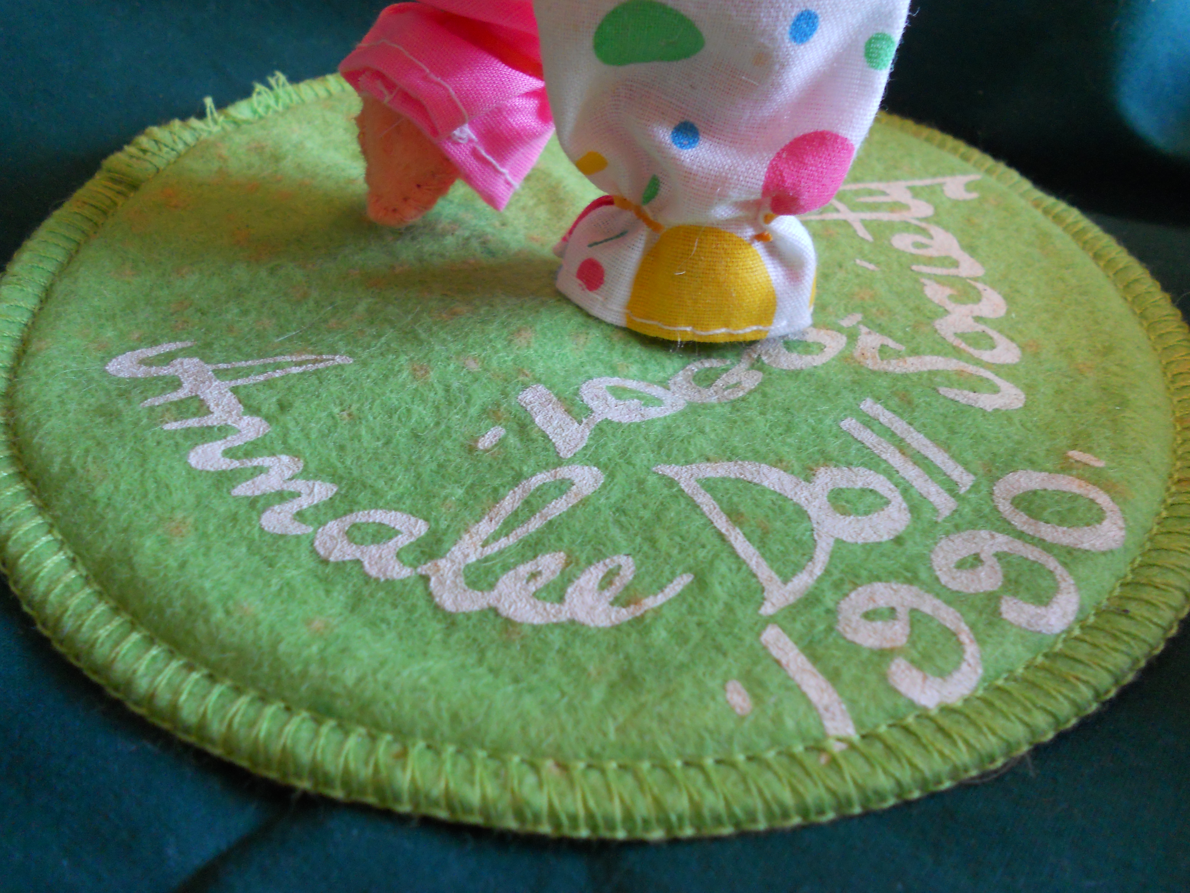 Annalee Party Clown Doll Society 1990 pin set