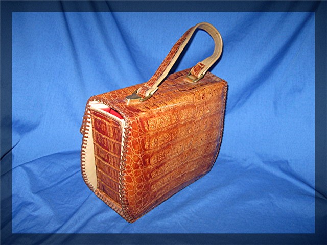 Crocodile  50s Tan Leather Purse