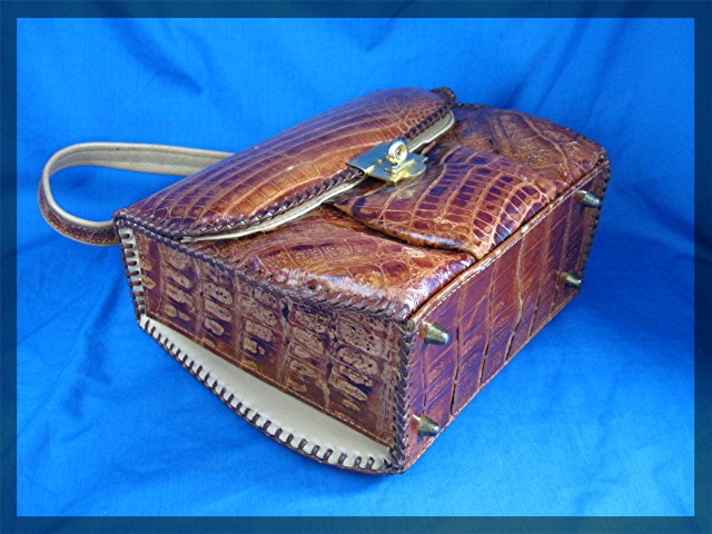 Crocodile  50s Tan Leather Purse