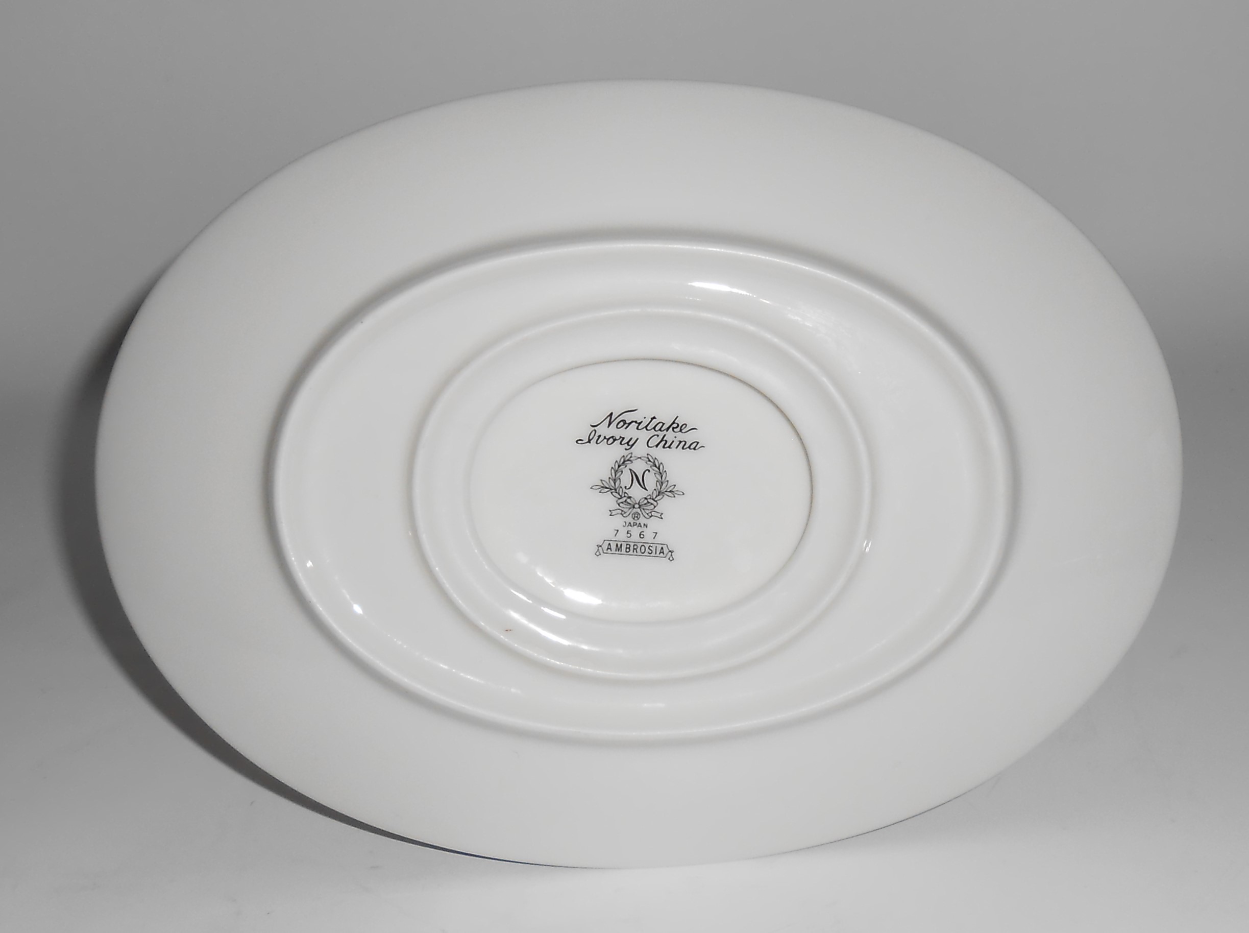 Noritake Porcelain China Ambrosia Gravy Bowl