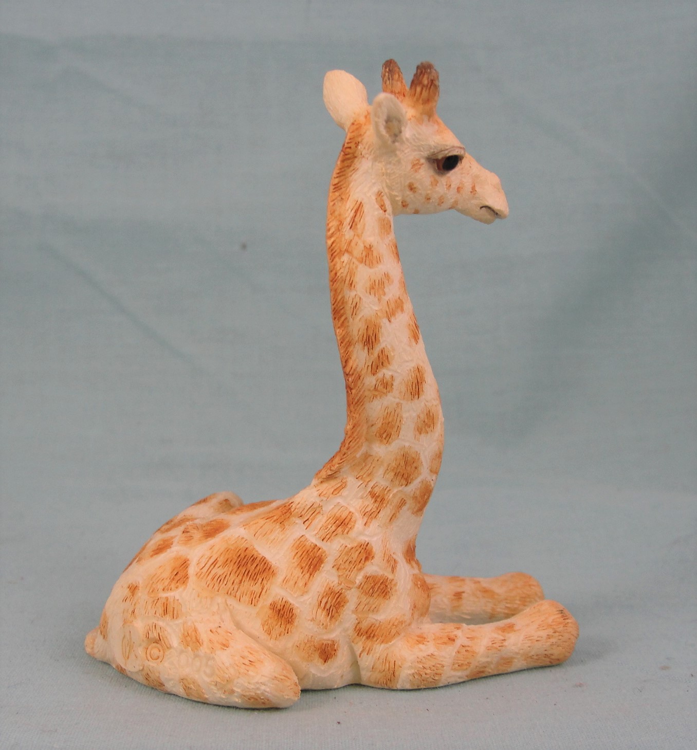 Country Artists Resin Giraffe