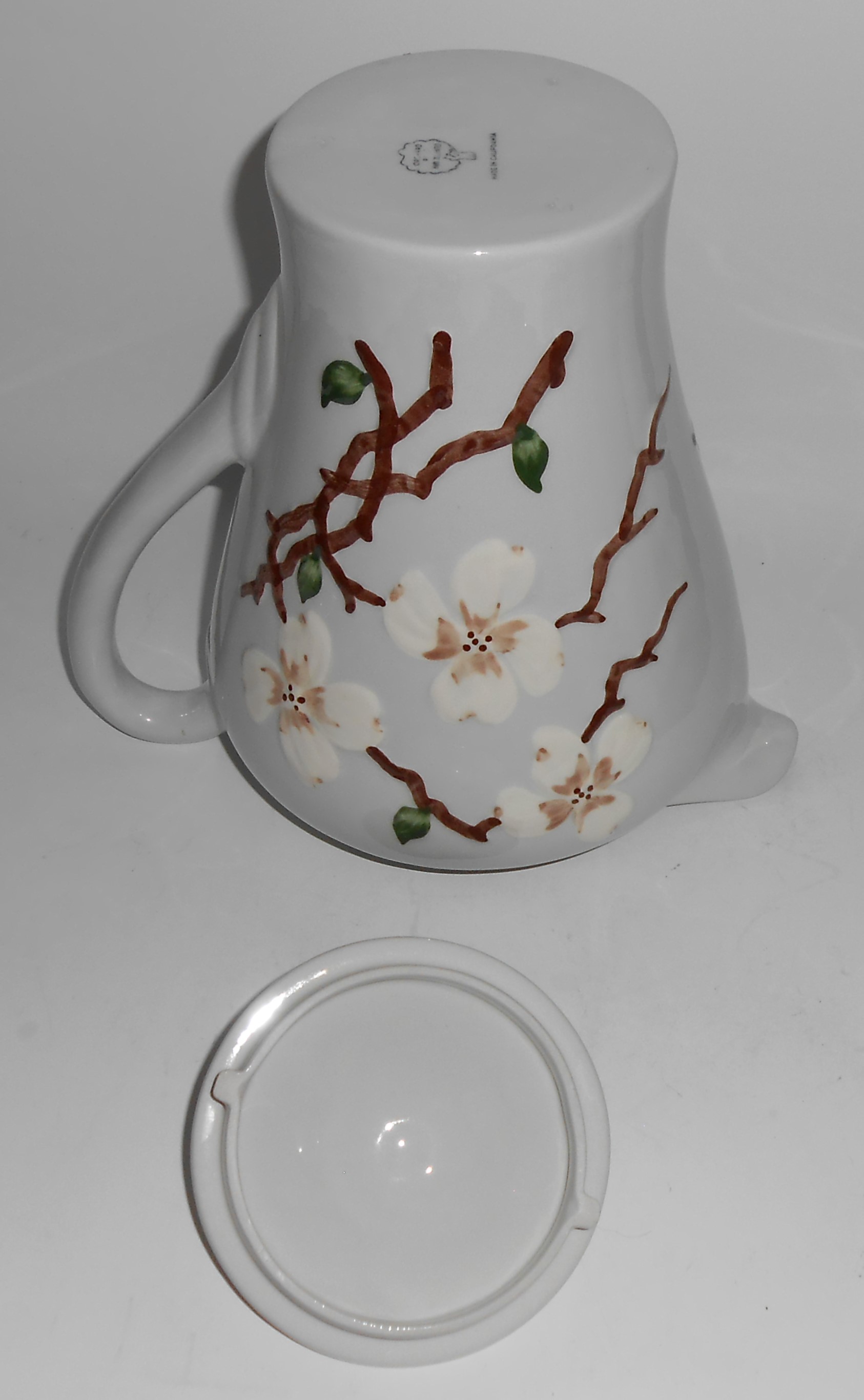 California Ceramics Orchard Ware White Dogwood Coffee P