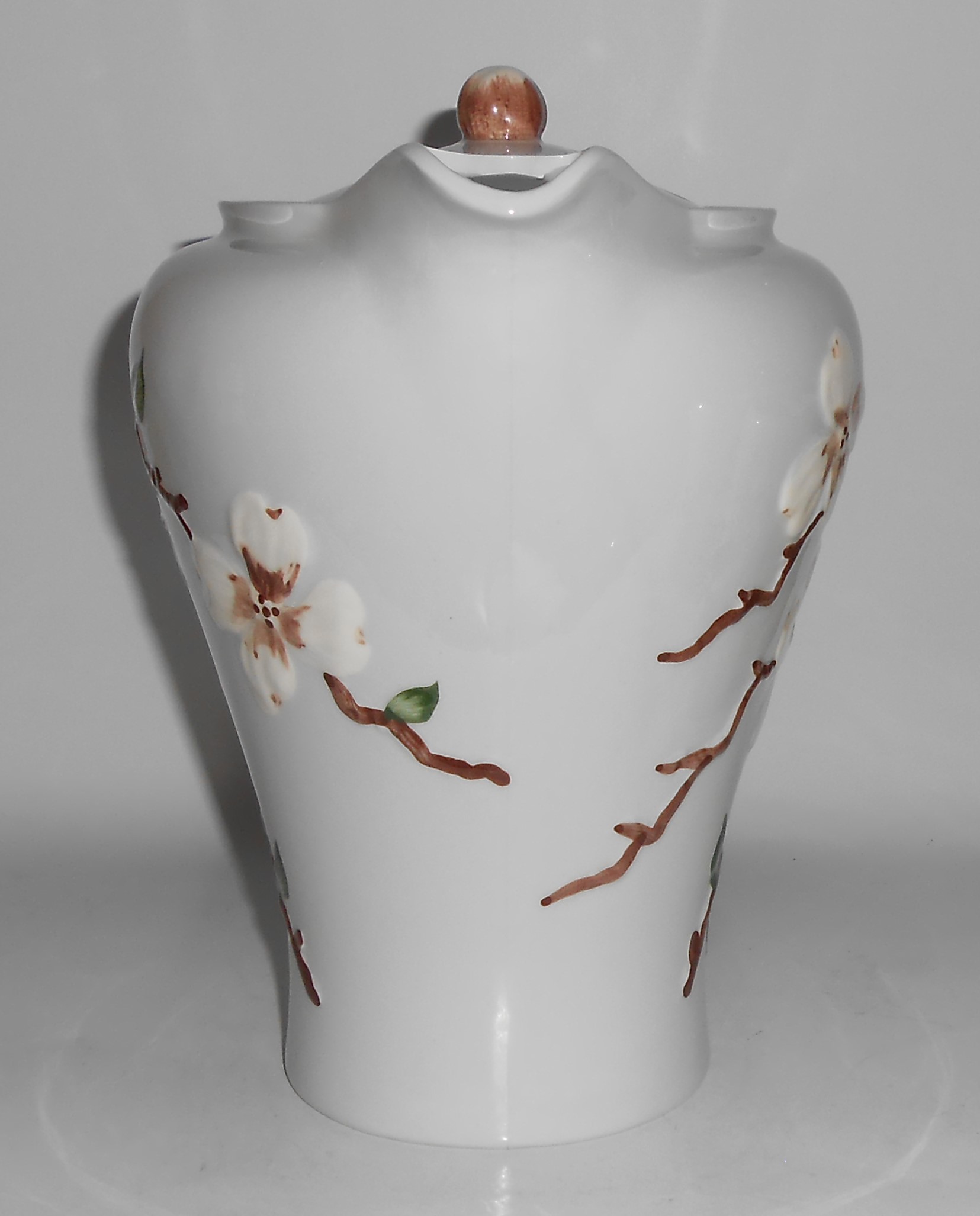 California Ceramics Orchard Ware White Dogwood Coffee P
