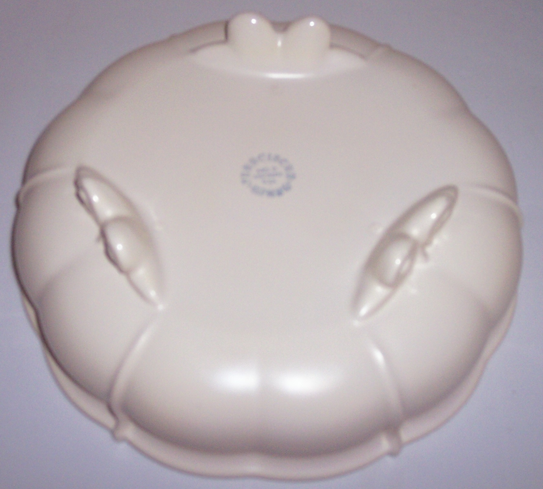 Franciscan Tropico Pottery Ivory Footed Art Bowl!