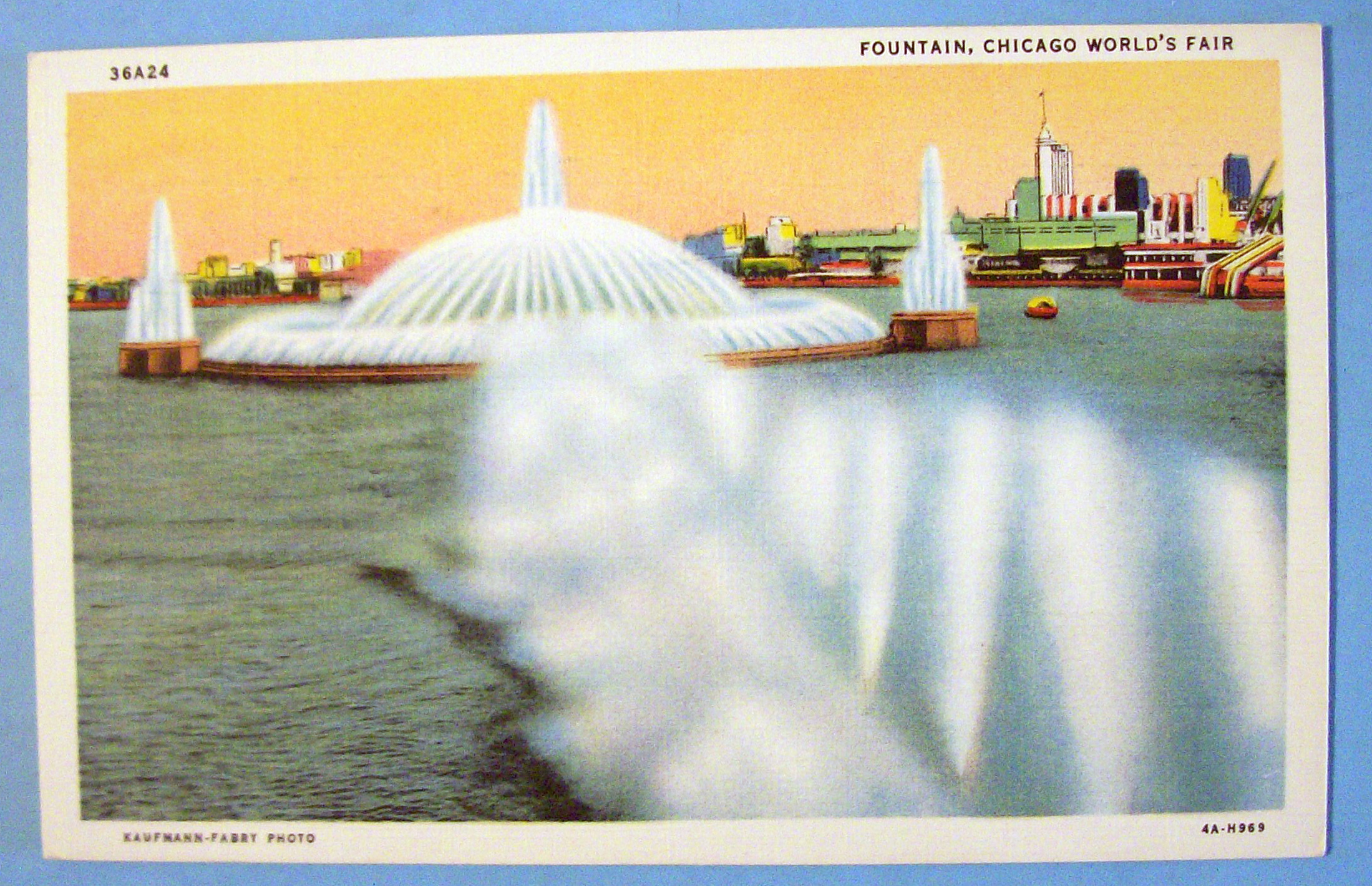 Fountain In Chicago Postcard (Chicago World's Fair)