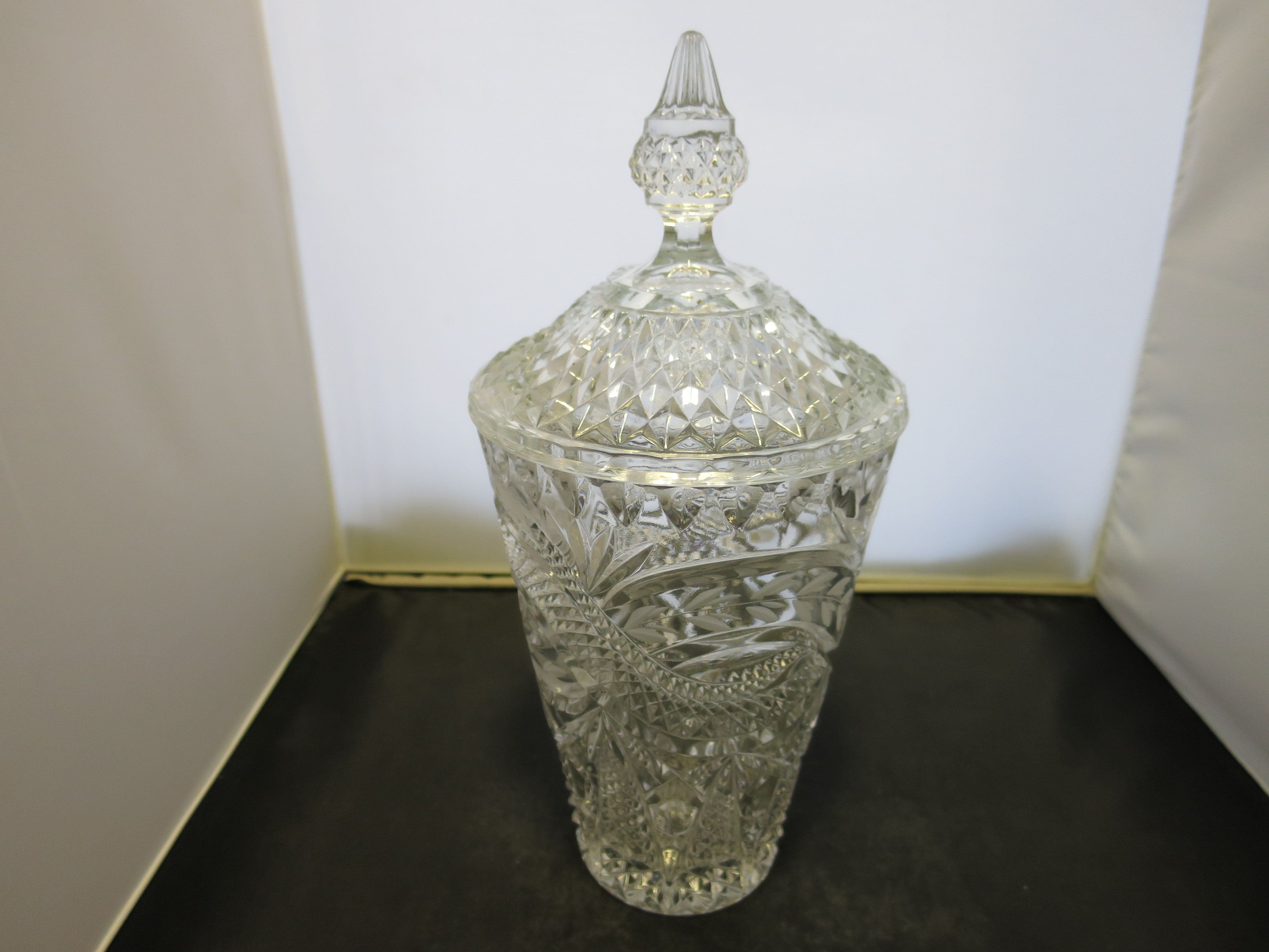 Brilliant Etched Cut Crystal Cookie Jar unknown maker