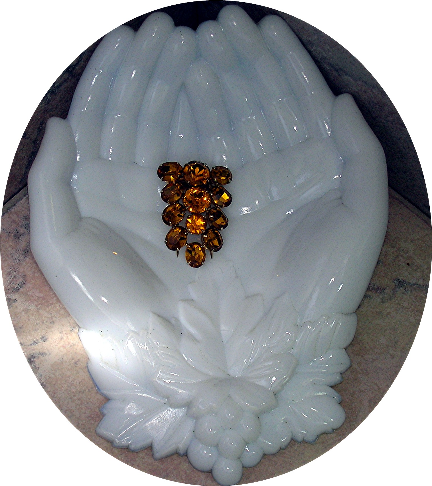 Dress Clip[ Golden Amber Glass Fur Clip